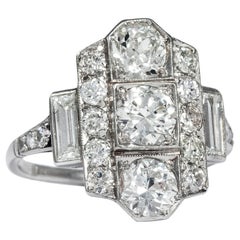 Art Deco circa 1930, Certified 2.25 Carat Old European Cut Diamond Platinum Ring Art Deco circa 1930, Certified 2.25 Carat Old European Cut Diamond Platinum Ring
