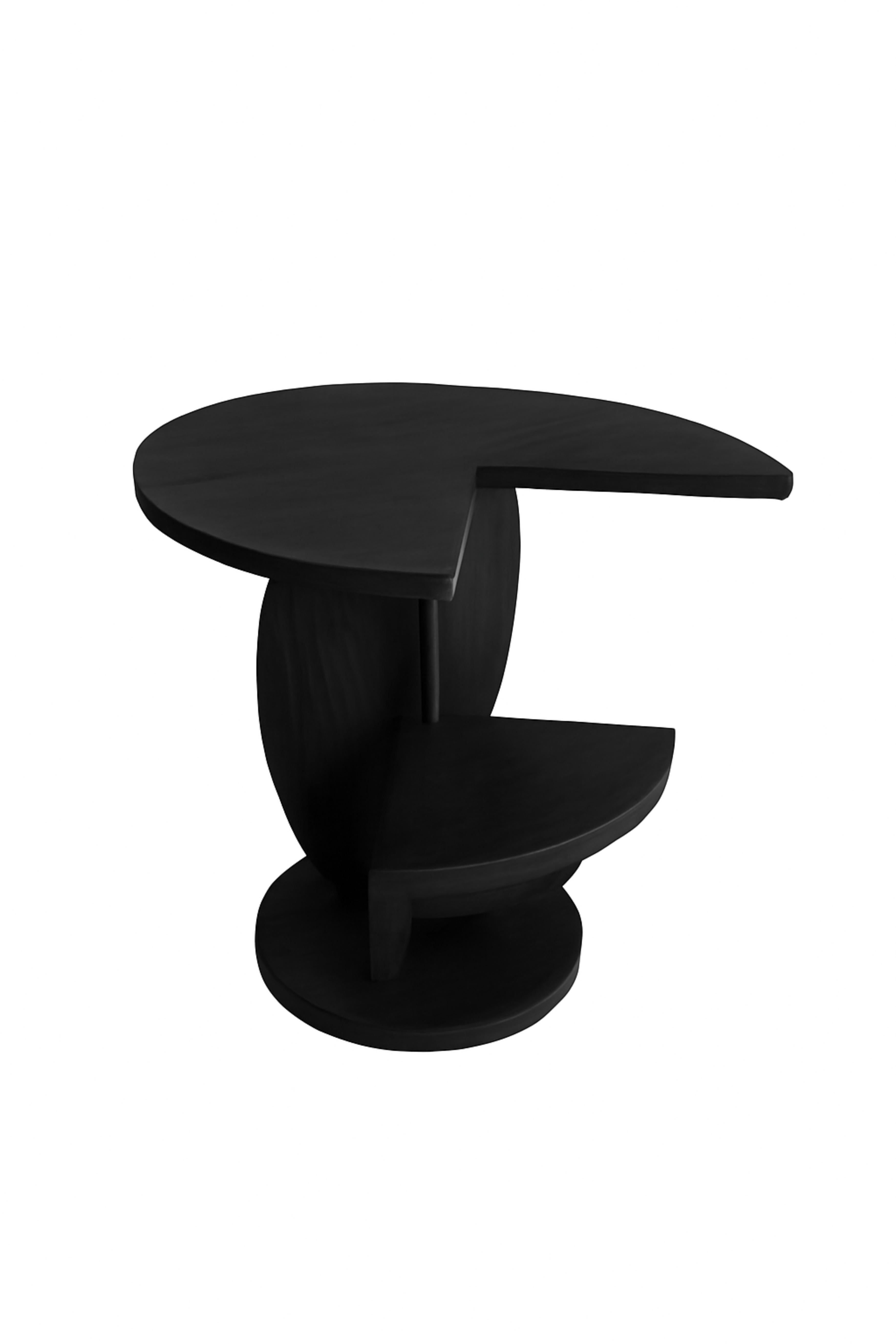 Art Deco Circular Black Lacquer Pedestal Center Table, 20th Century For Sale 3