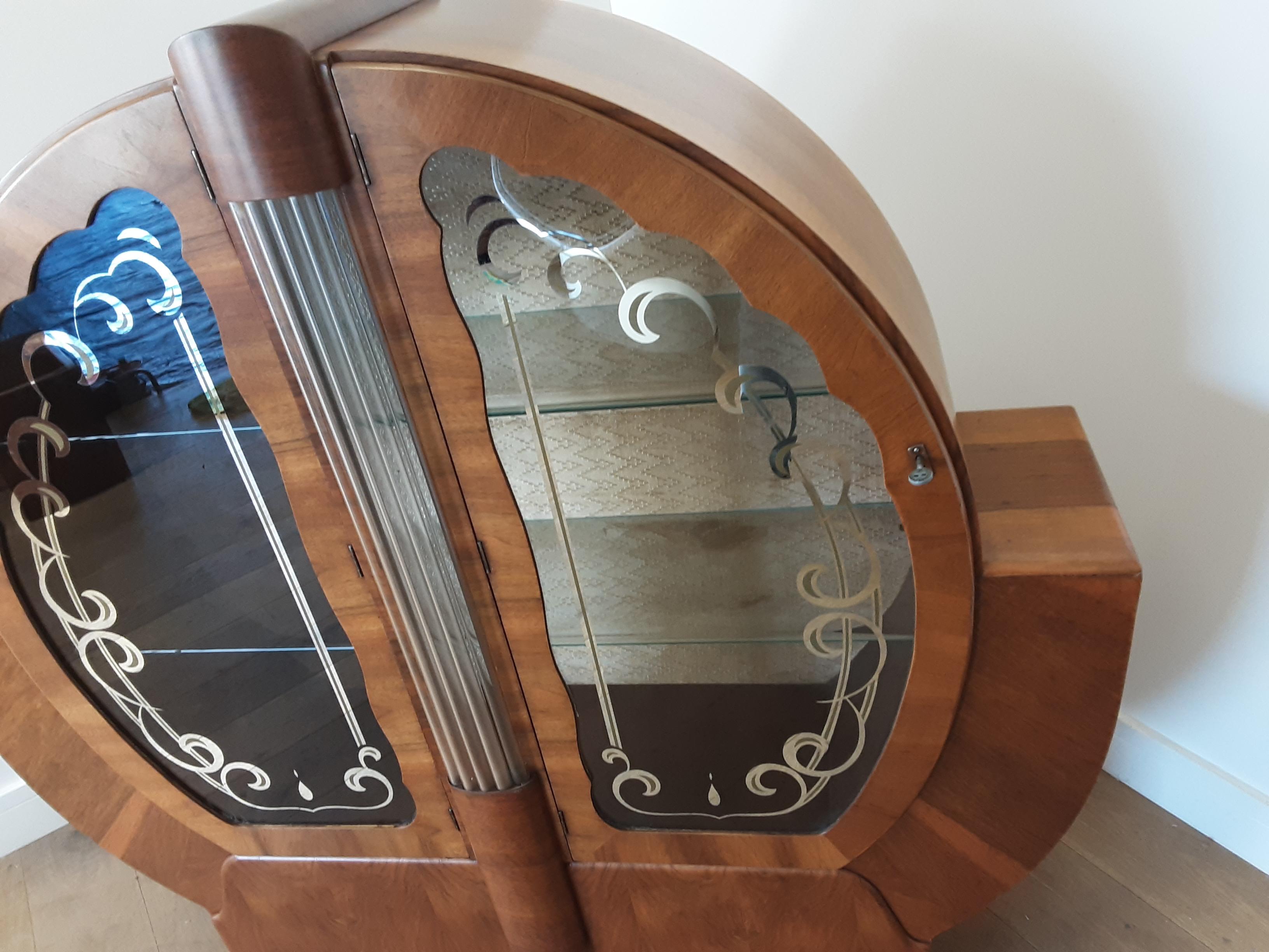 Art Deco Circular Display Cabinet Bookcase with Glass Rods Central Column For Sale 4