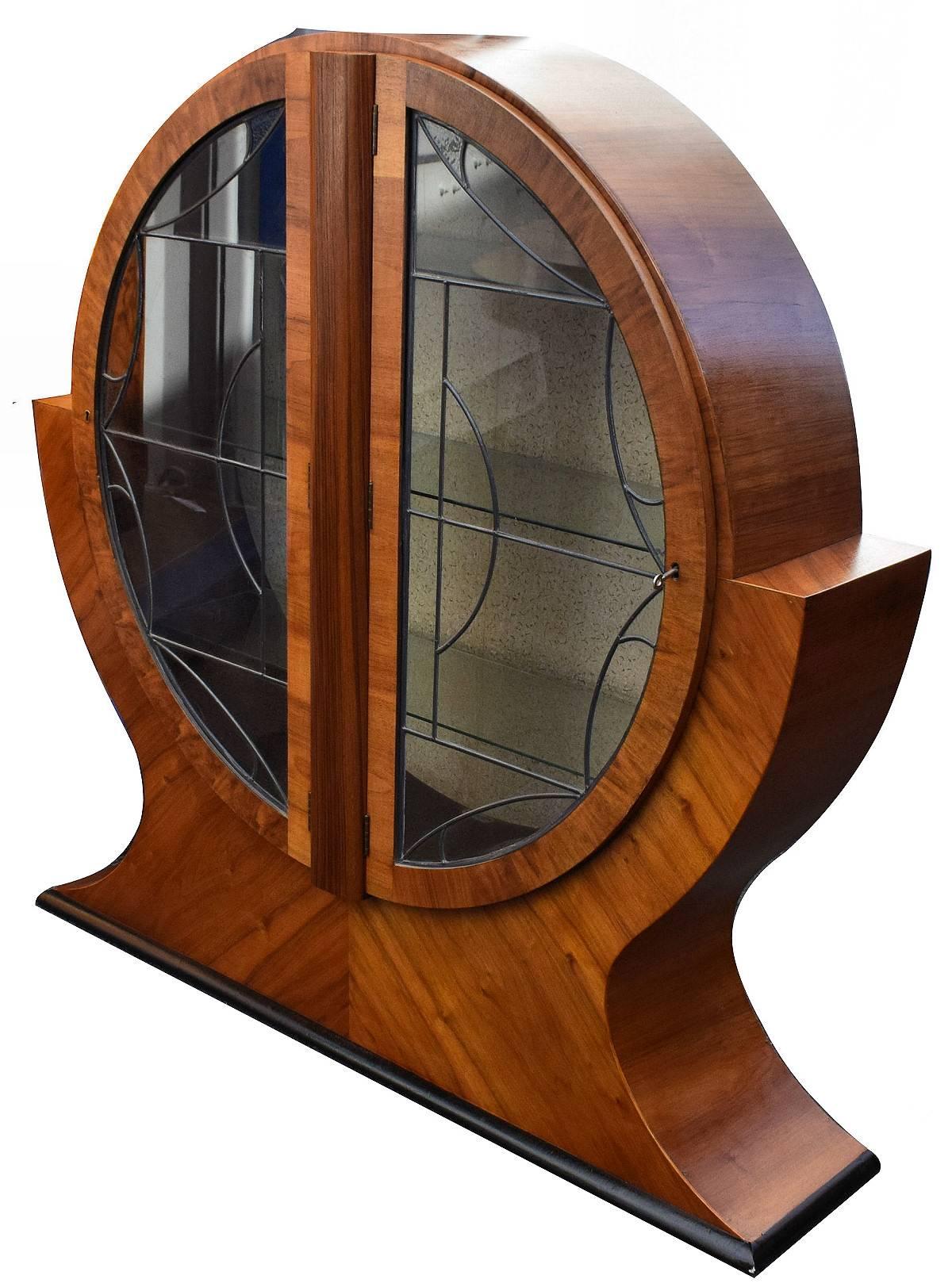 Glass Art Deco Circular Display Vitrine Cabinet in Walnut, 1930s English