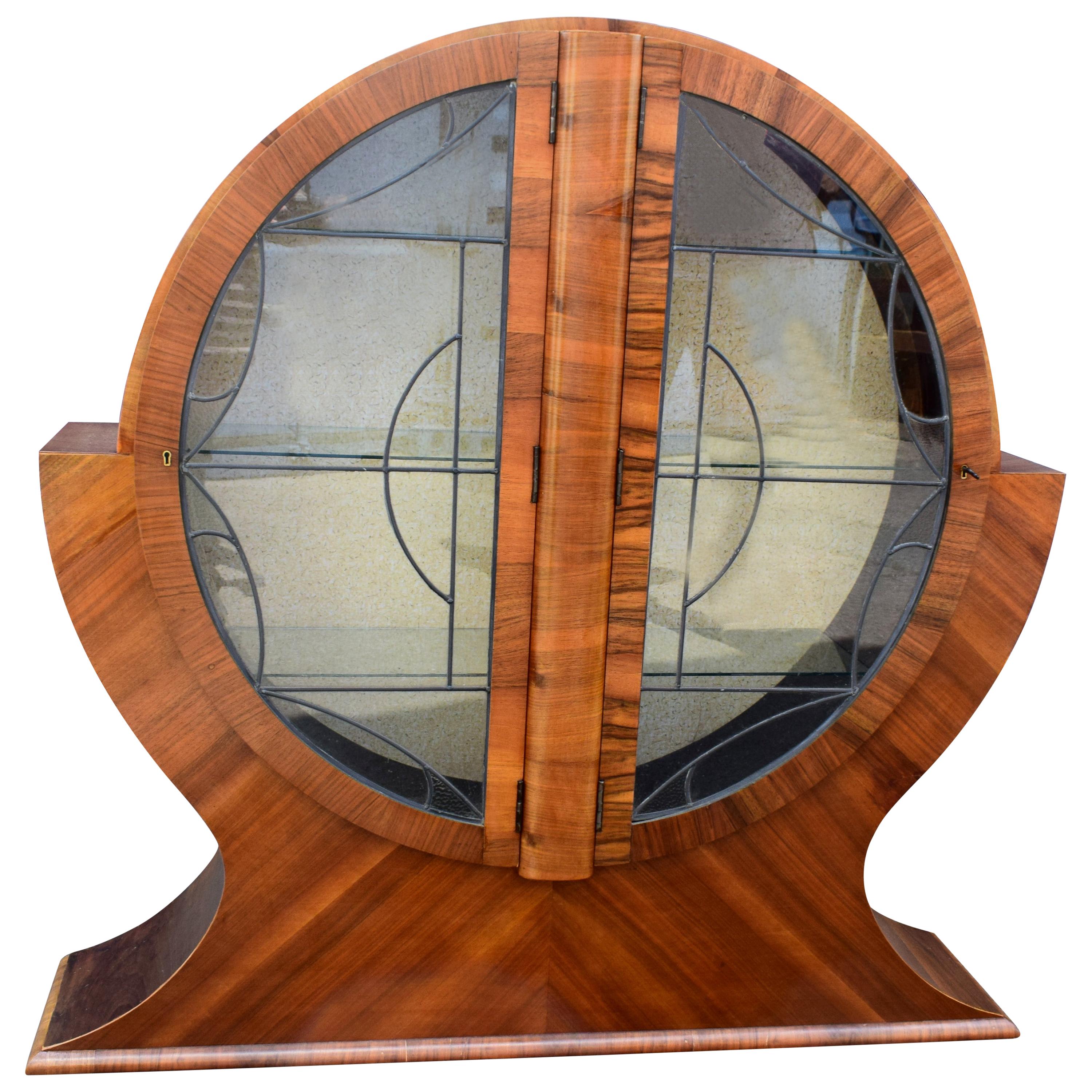 Art Deco Circular Display Vitrine Cabinet in Walnut, 1930s English