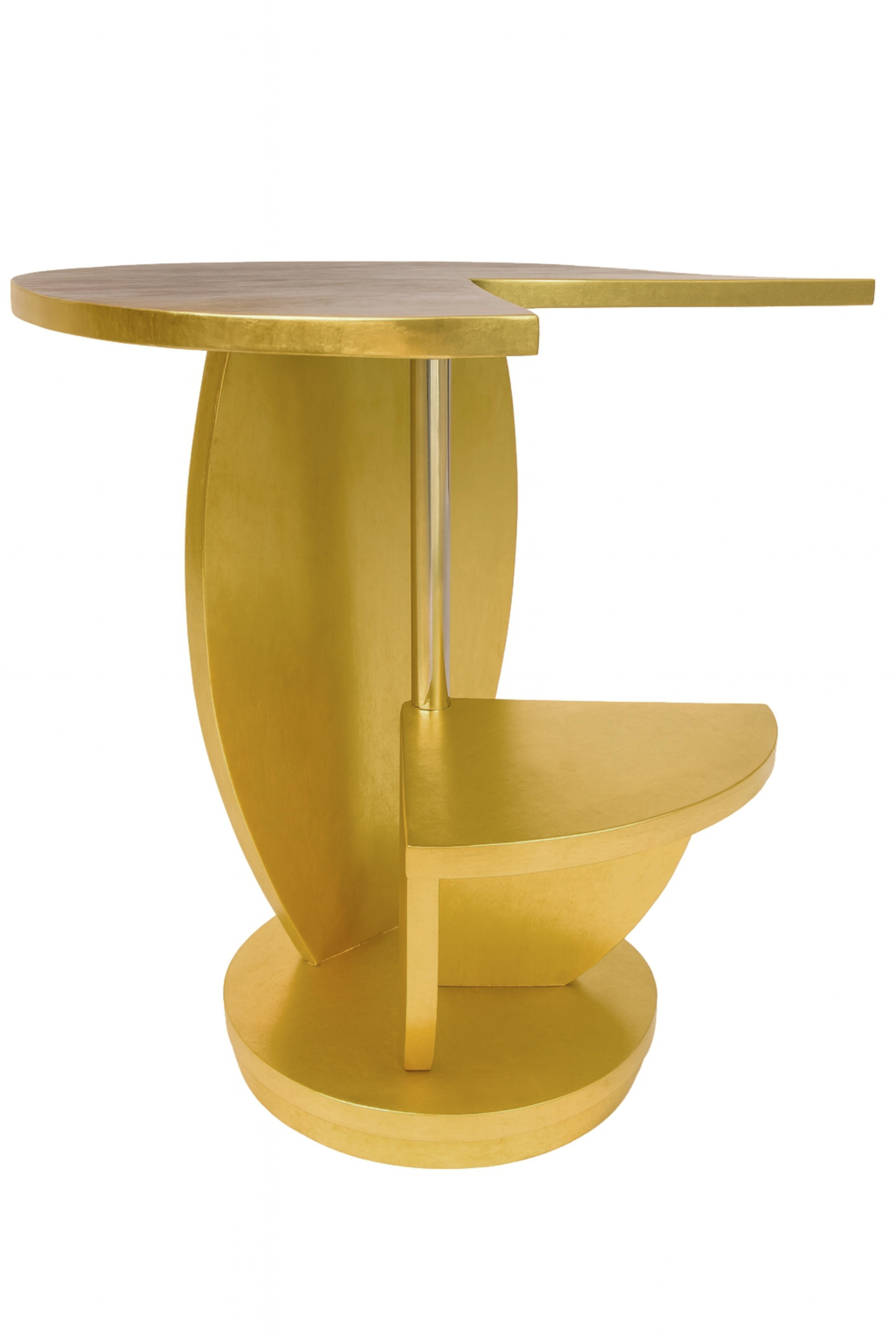 Art Deco Circular Golden Gilt Pedestal Center Table, 20th Century In Good Condition For Sale In Lisbon, PT