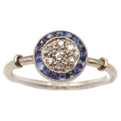 Art Deco circular sapphire ring in 18k white gold and platinum, Art Deco ring
