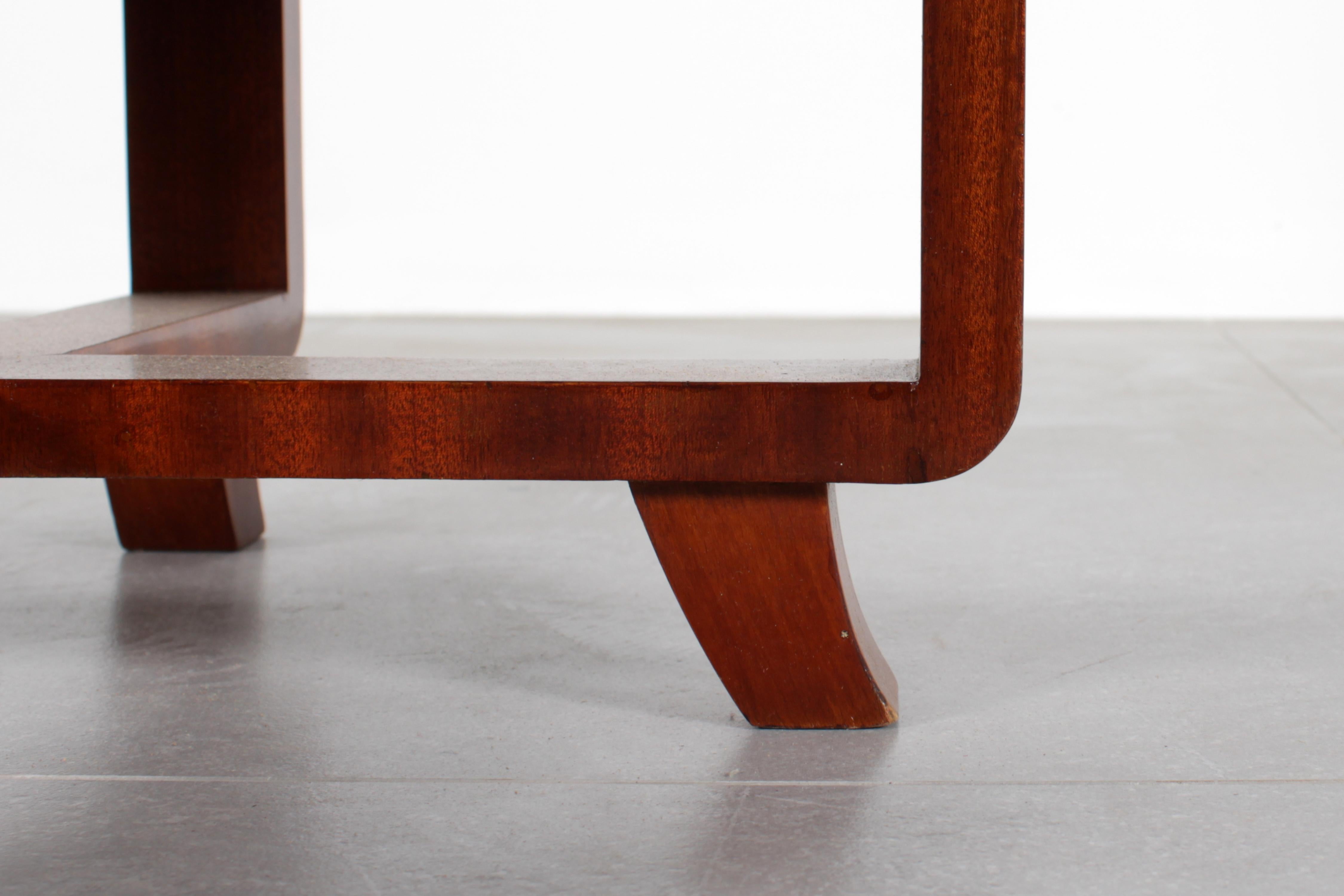Art Déco Runder Beistelltisch aus gebogenem Holz und rosa verspiegeltem Glas 30er Jahre Italien im Angebot 8