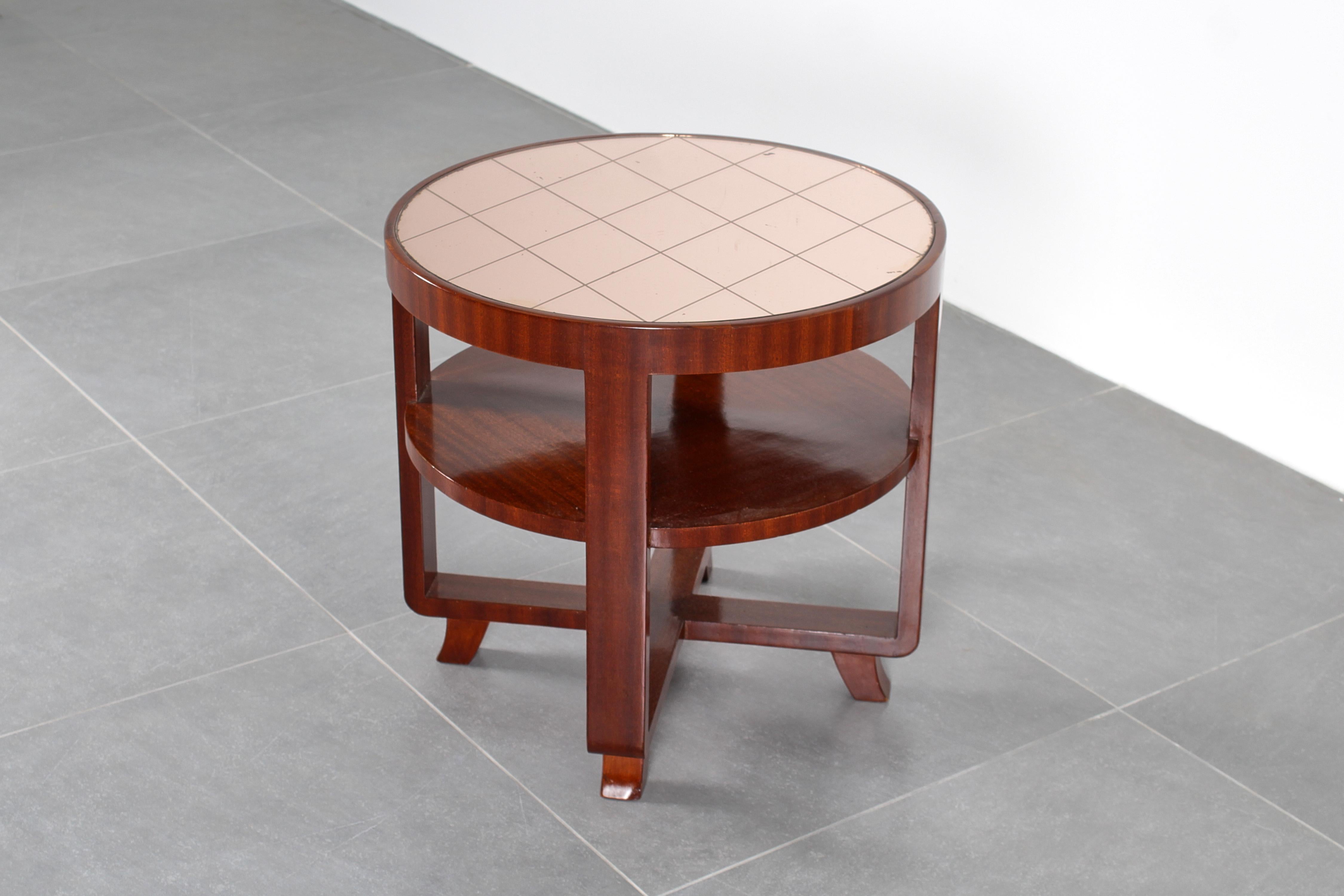 Art Déco Runder Beistelltisch aus gebogenem Holz und rosa verspiegeltem Glas 30er Jahre Italien im Angebot 1
