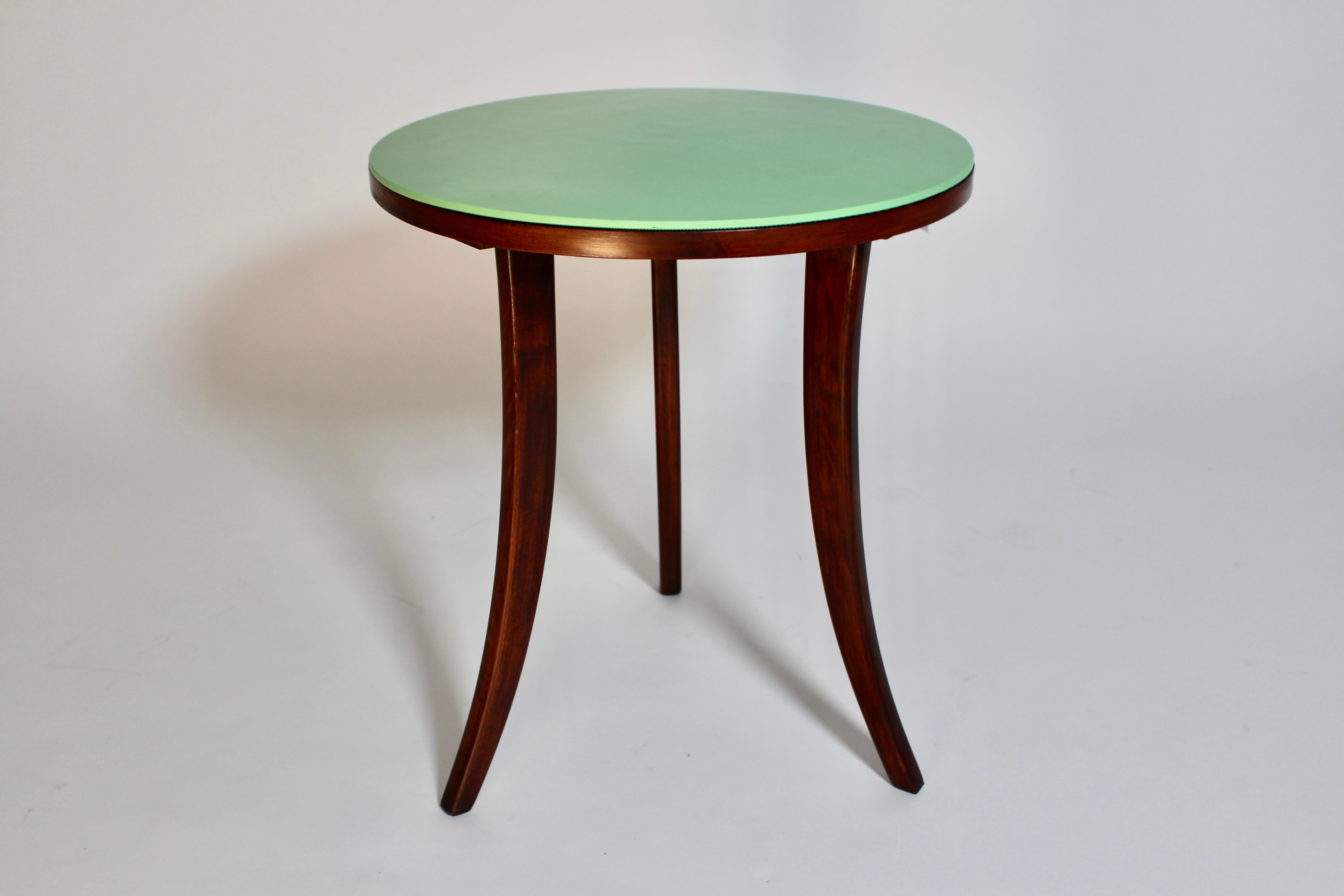 Table basse circulaire Art Déco en noyer et verre vert circa 1927 Josef Frank Vienne en vente 1
