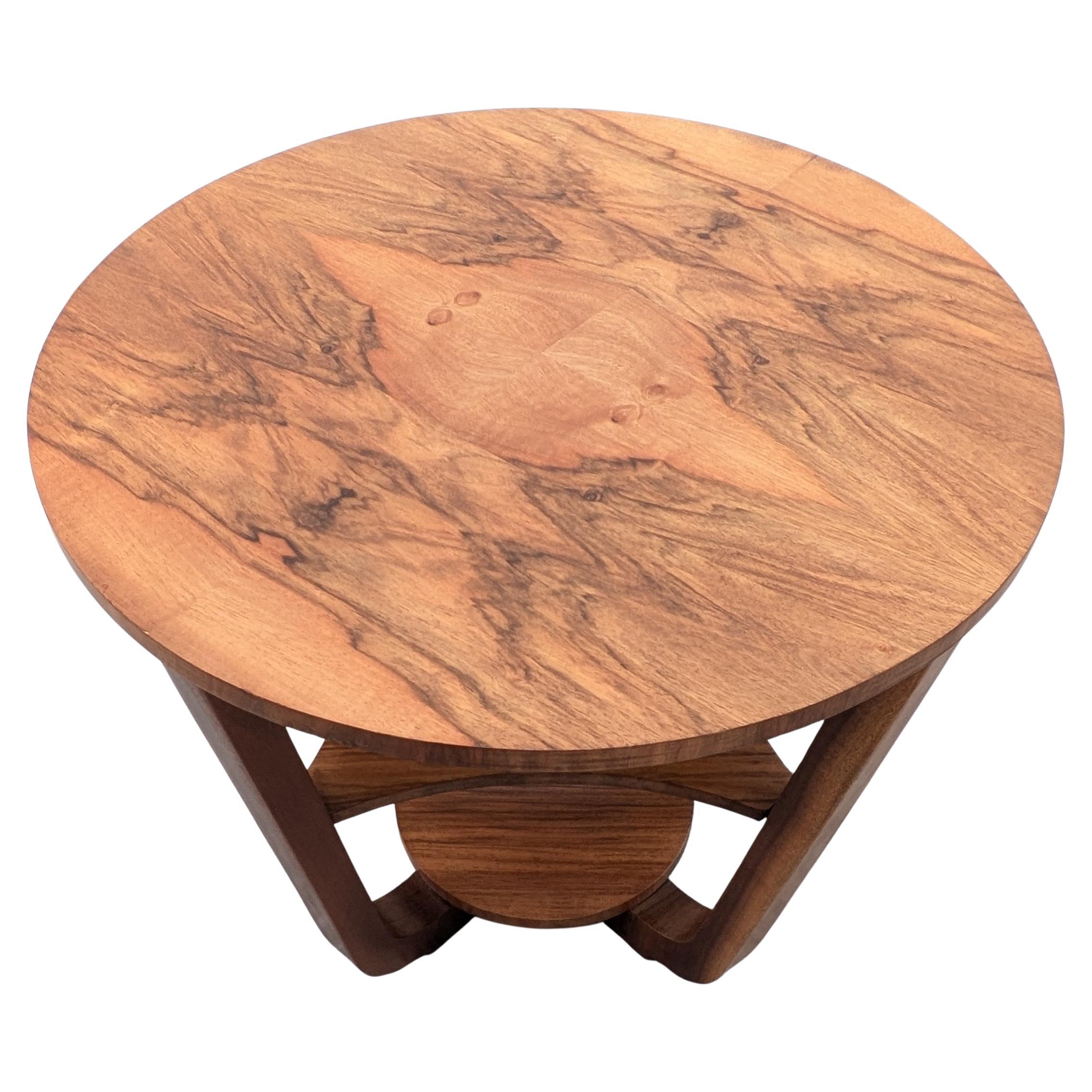 Art Deco Circular Walnut Occasional Three Tier Table, Circa 1930 In Good Condition For Sale In Devon, England