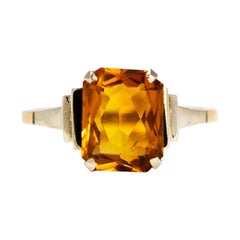 Art Deco Citrine and 9 Carat Gold and White Gold Ring Art Deco Citrine and 9 Carat Gold and White Gold Ring