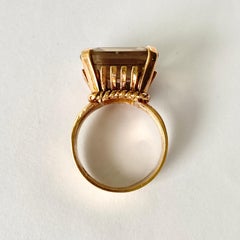 Art Deco Citrine and 9 Carat Gold Cocktail Ring