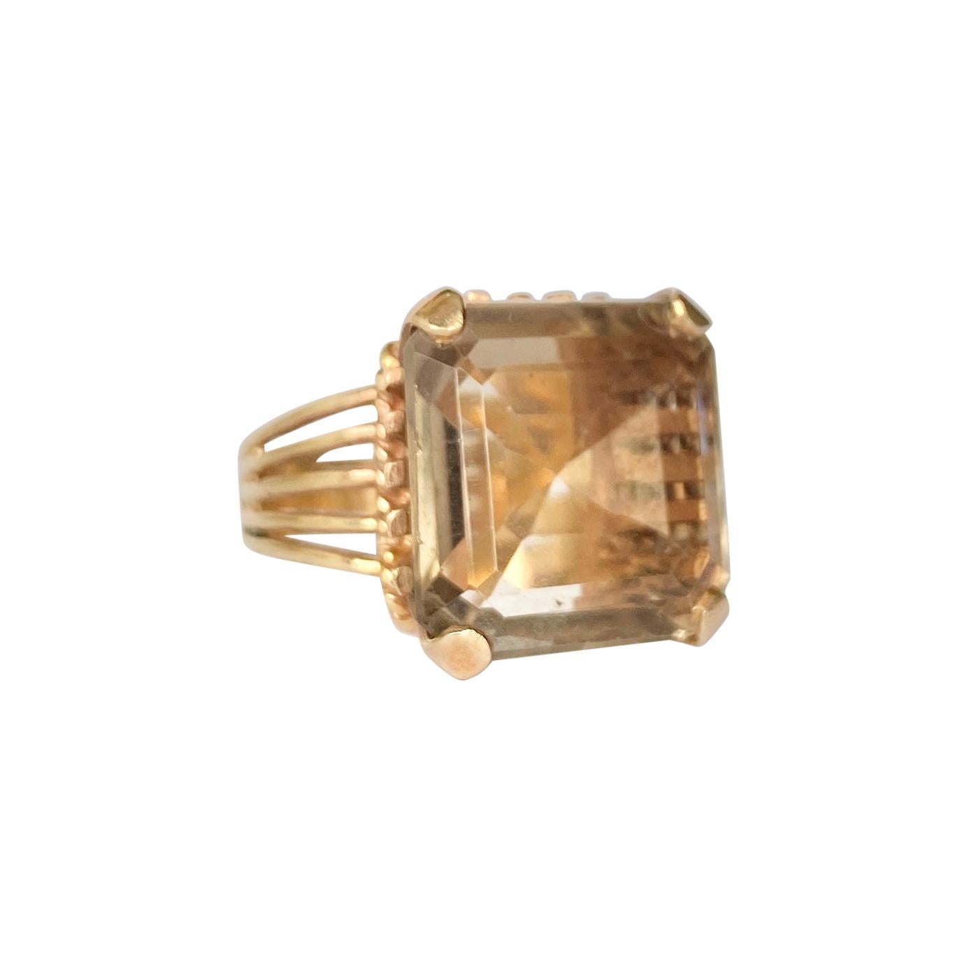 Art Deco Citrine and 9 Carat Gold Cocktail Ring