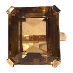 Antique Art Deco Citrine and 9 Carat Gold Cocktail Ring