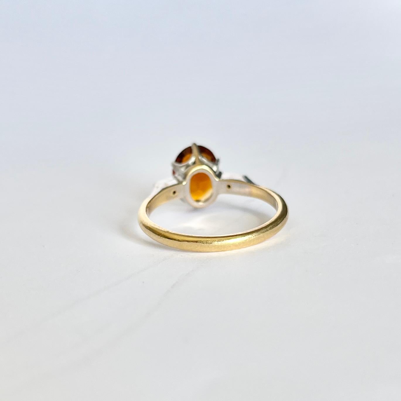 Art Deco Citrin und Diamant 18 Karat Gold Solitär-Ring (Ovalschliff) im Angebot