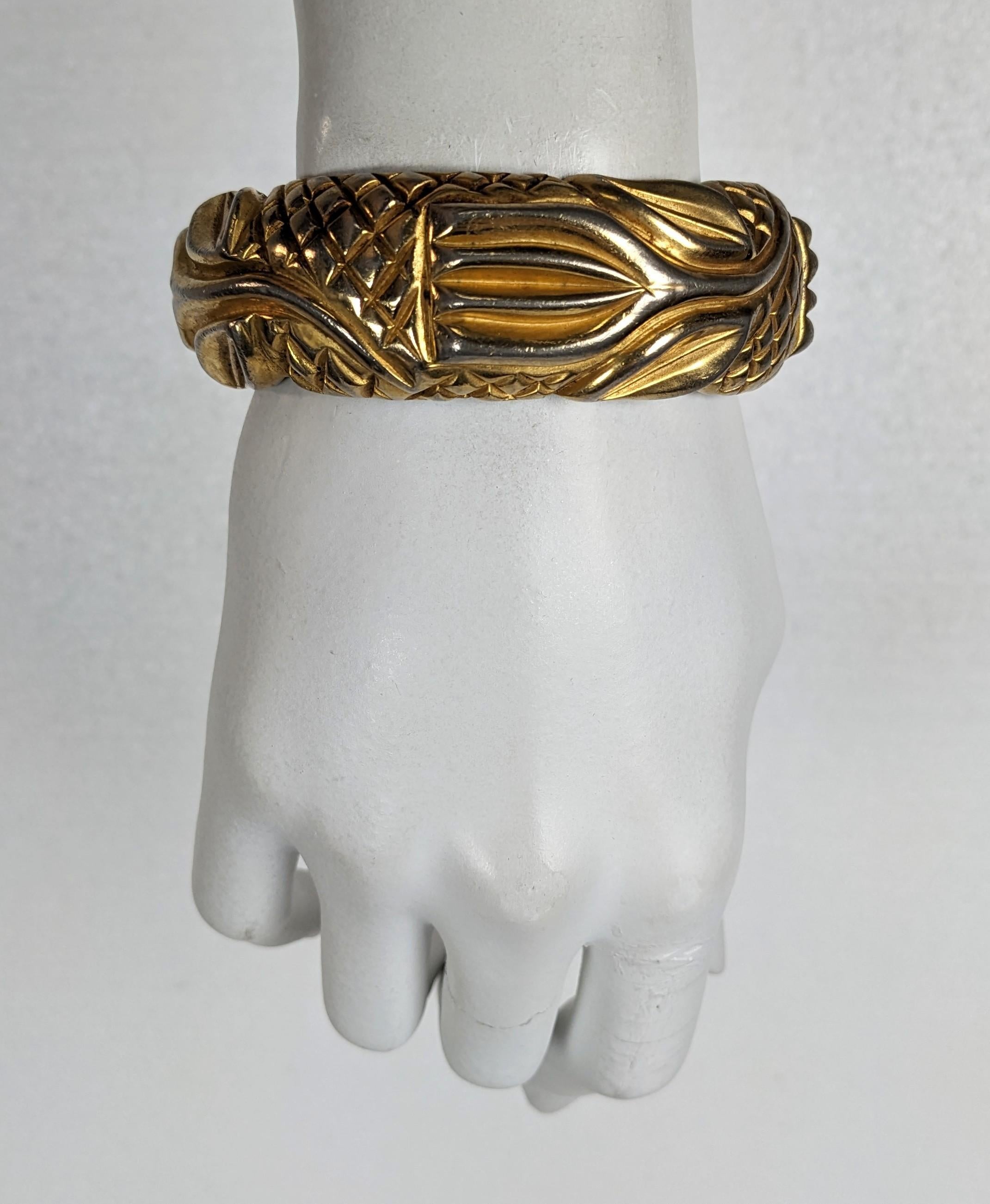 Bracelet Art Déco en bakélite plaquée et dorée en vente 4