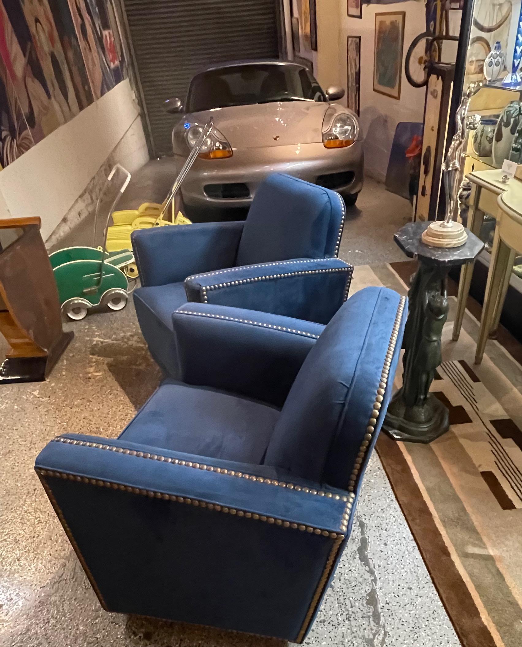 Paire de fauteuils club classiques Art Déco d'origine en vente 5