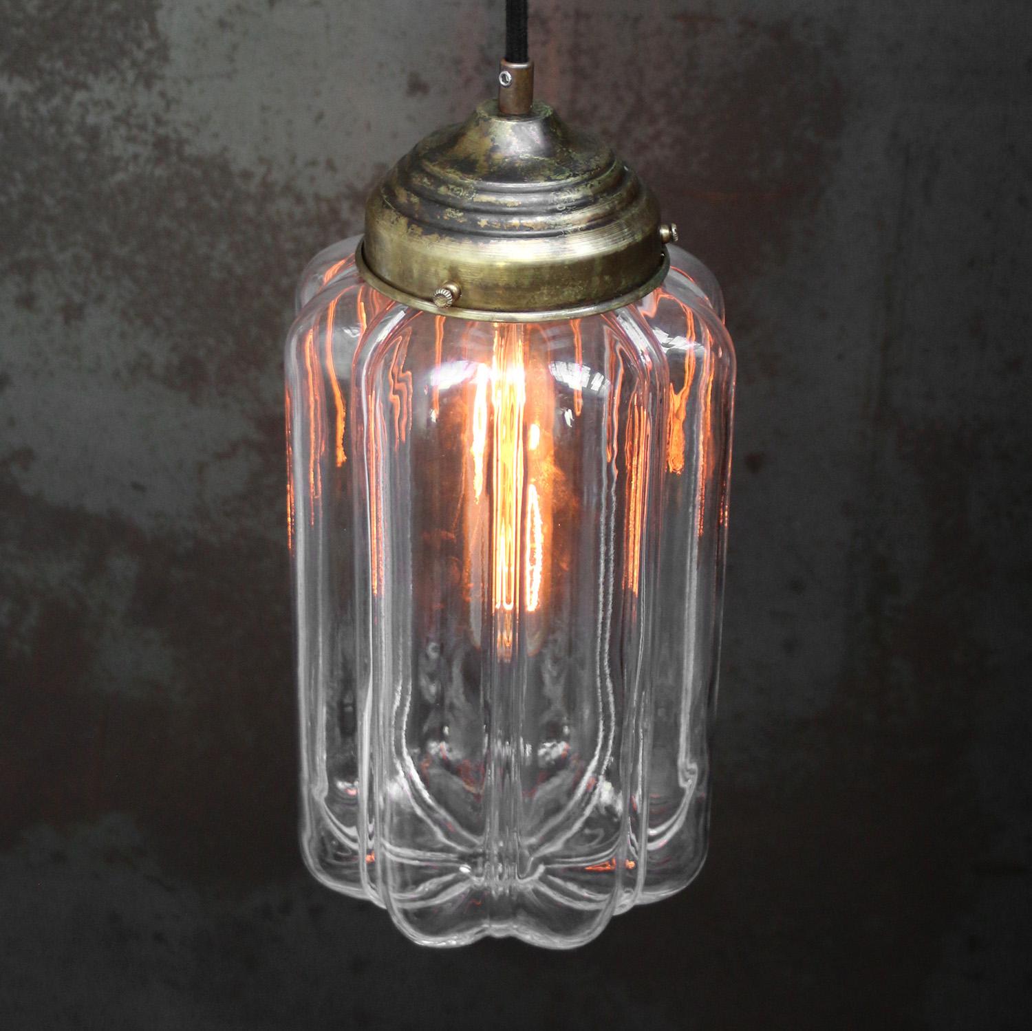 Lámparas colgantes Art Decó de latón y cristal transparente en Bueno estado para la venta en Amsterdam, NL