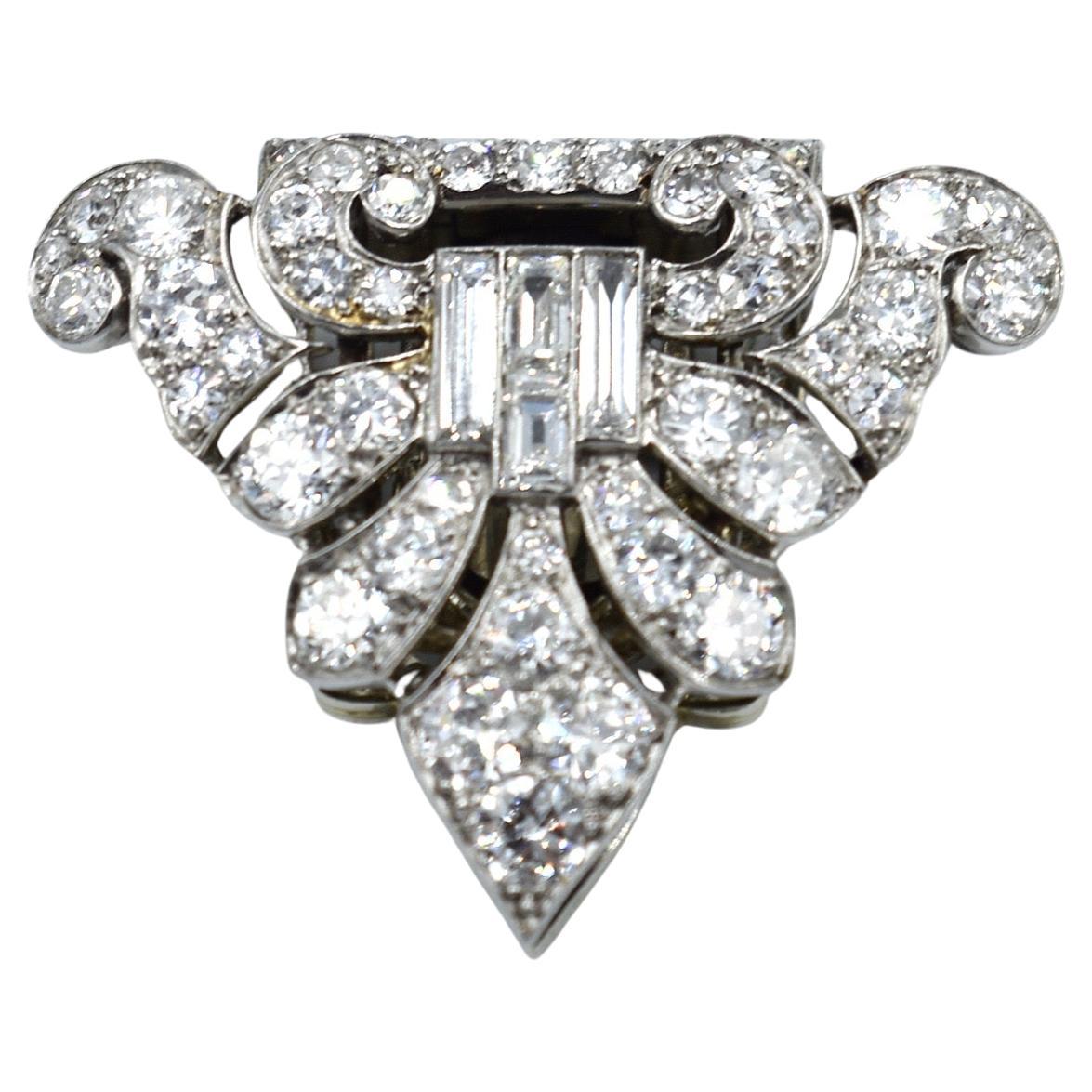 Art Deco Clip in Gold, Platinum, and Diamonds For Sale