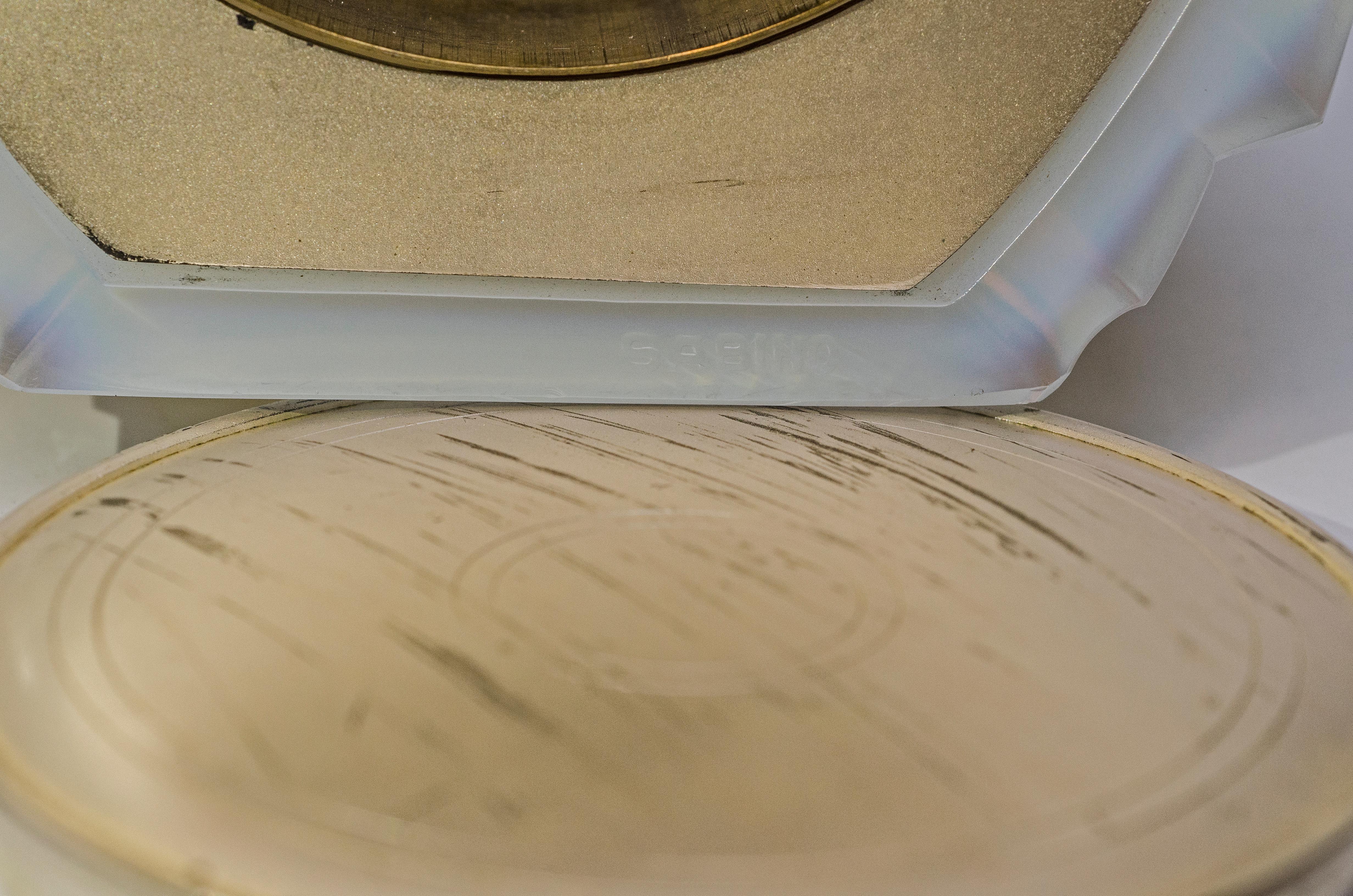 Francese Orologio Art Deco di Sabino in vendita