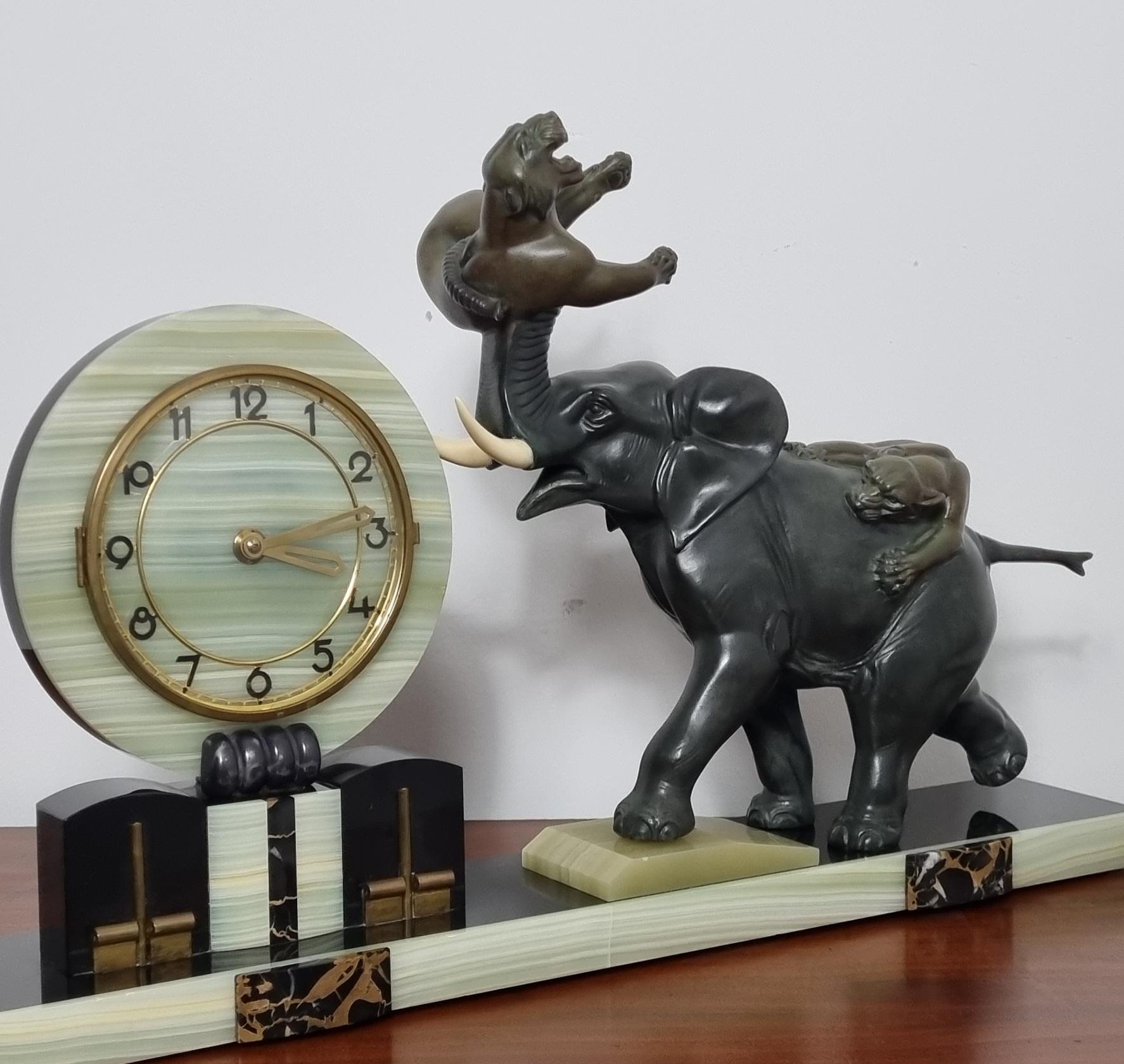 Mid-20th Century Art Deco Clock with Elephant and Tigers / Panthers by Irenee Rochard For Sale