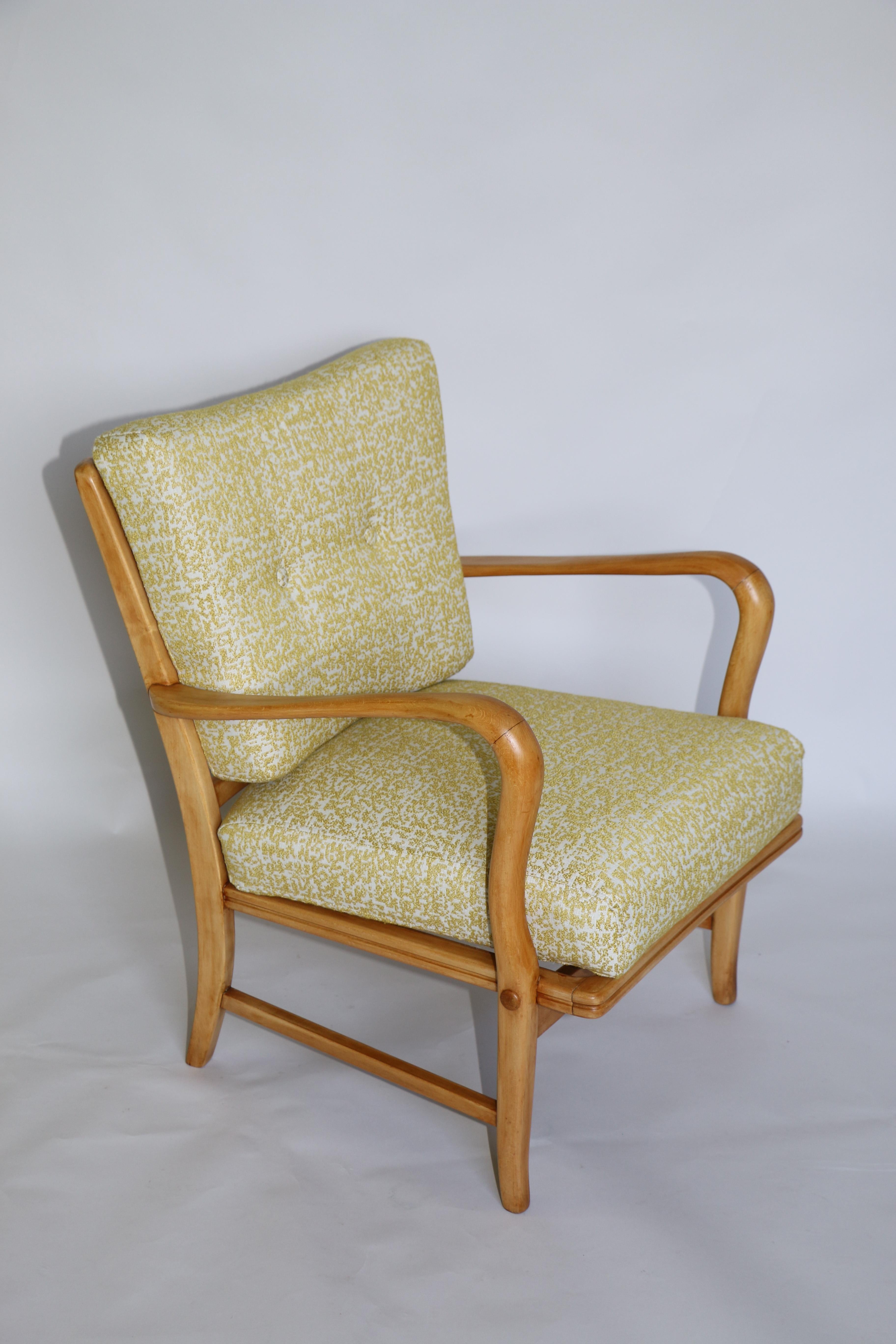Art Deco Club Armchair in Yellow Color from 20th Century In Good Condition For Sale In Wroclaw, PL