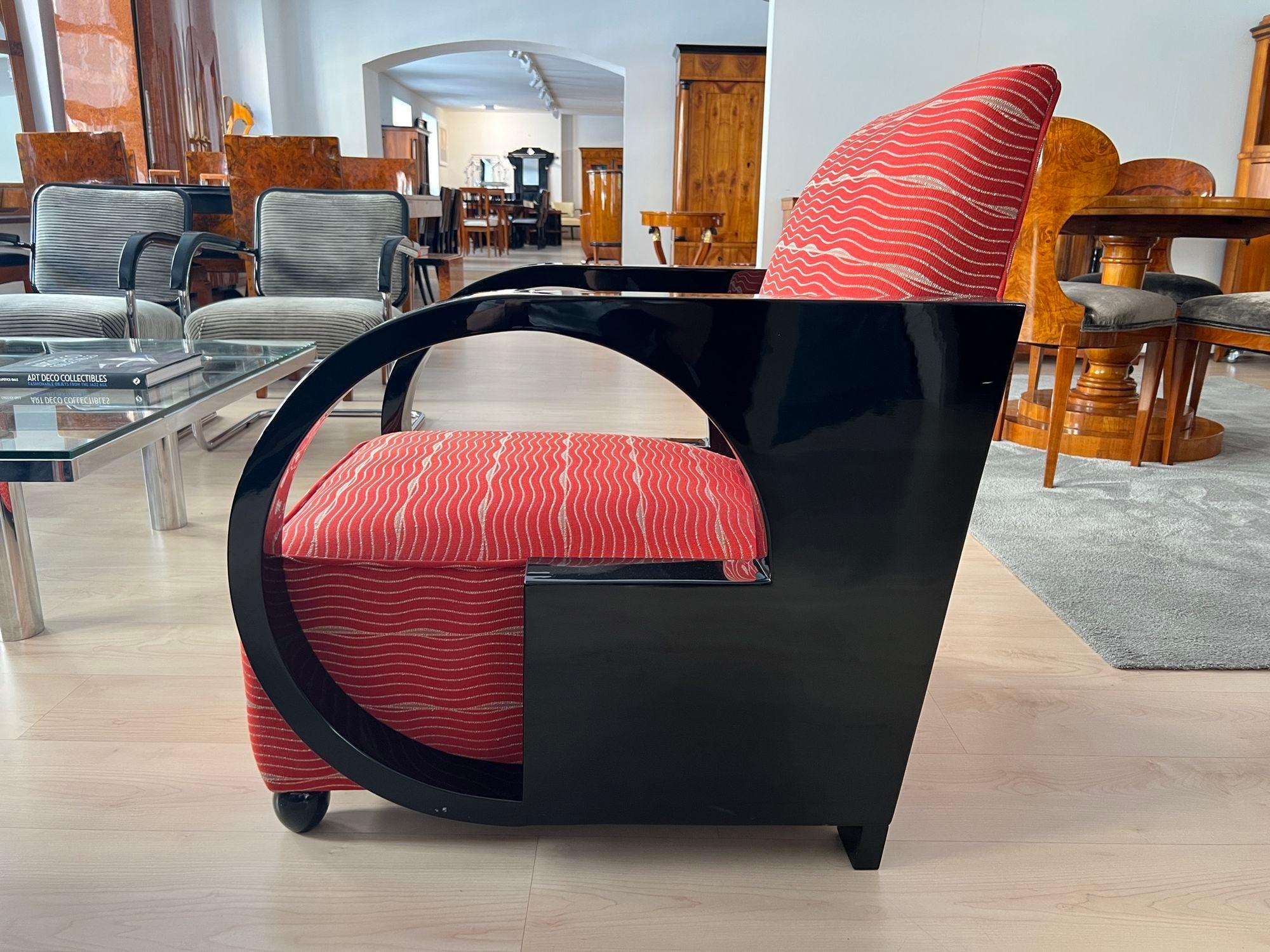 Art Deco Club Chair, Black Lacquer and Red Fabric, France circa 1930 For Sale 1