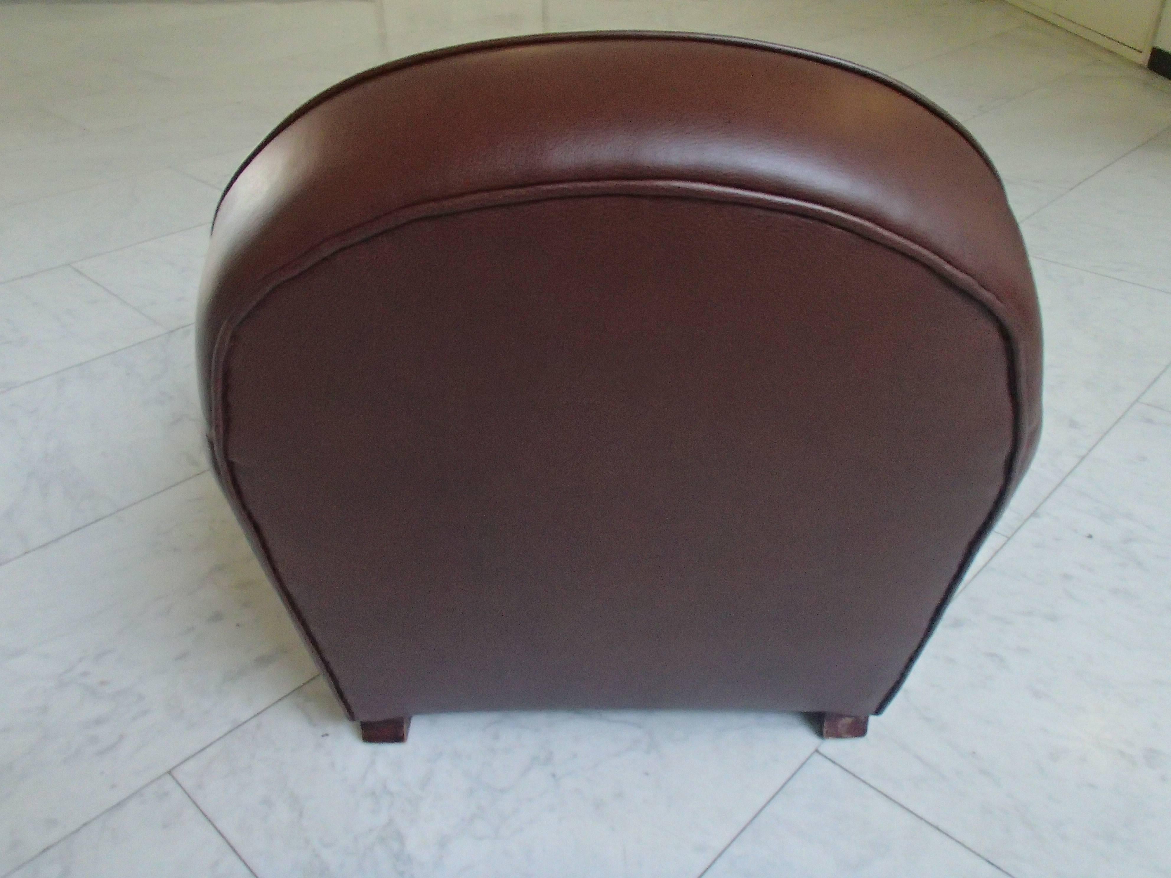 Art Deco Club Chair Completely Restored and Recovered with Brown Leather For Sale 2