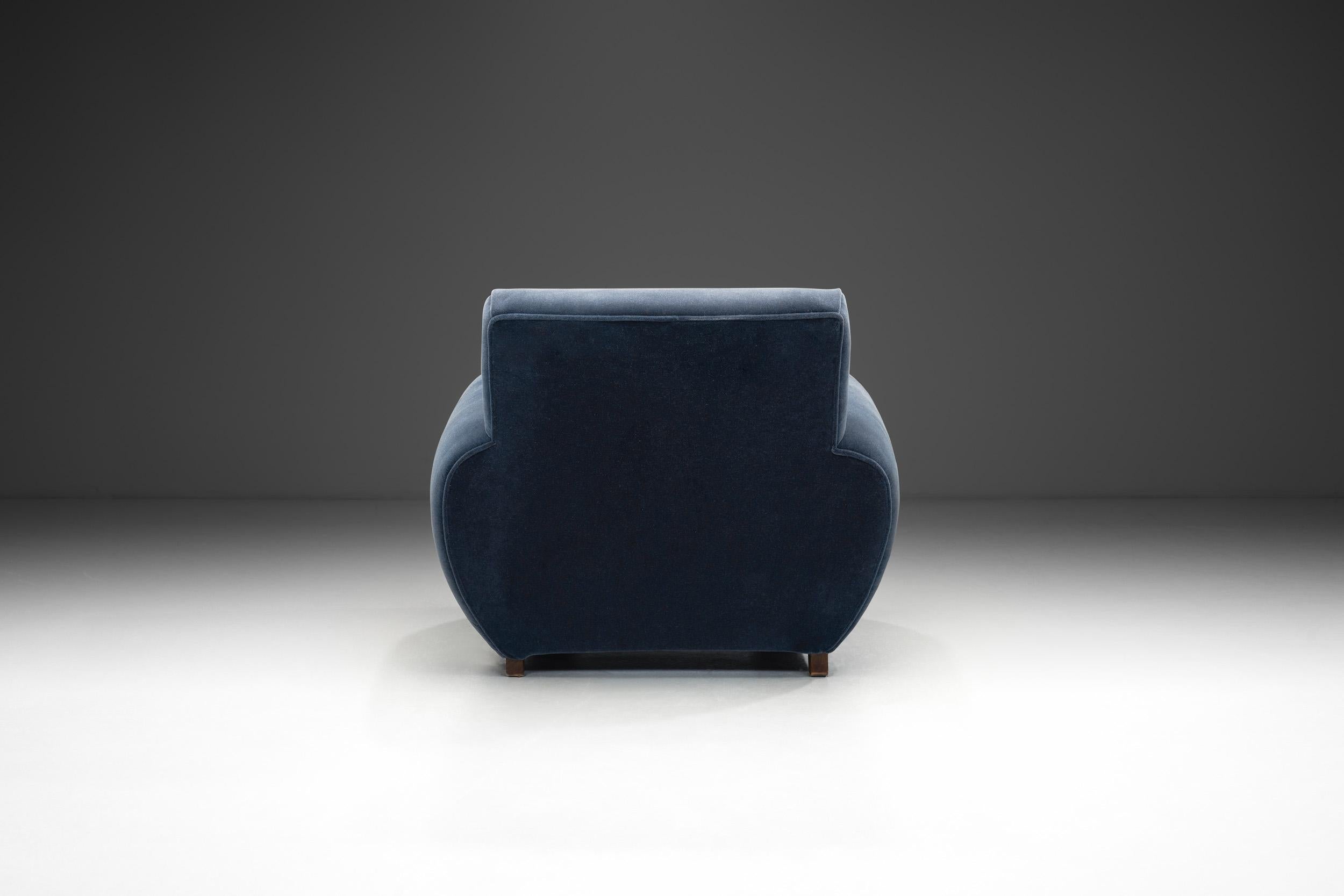 Mid-20th Century Art Deco Club Chair in Dark Blue Mohair, Europe 1930s For Sale
