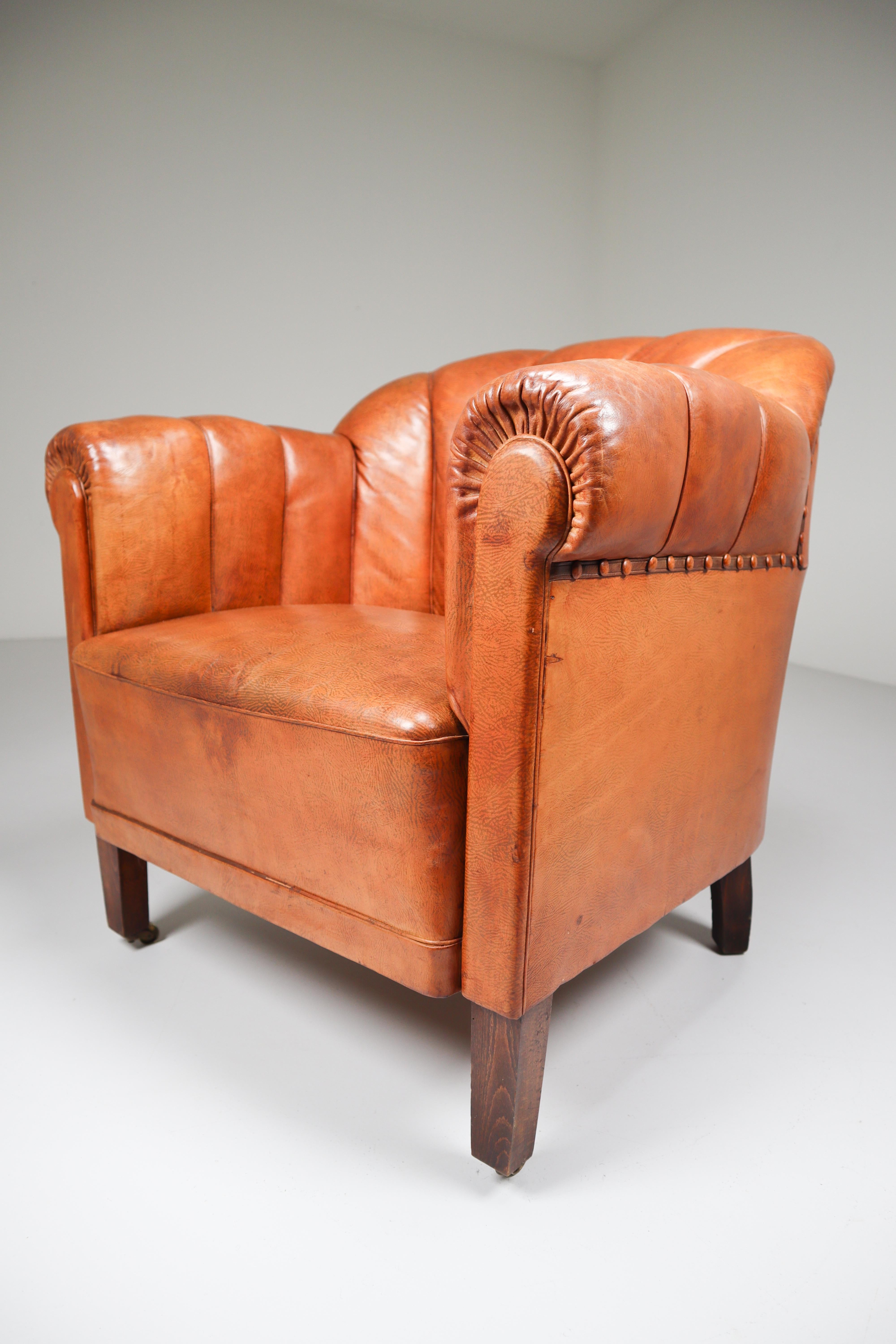 Art Deco Club Chair in Patinated Cognac Leather, Praque, 1930s 3