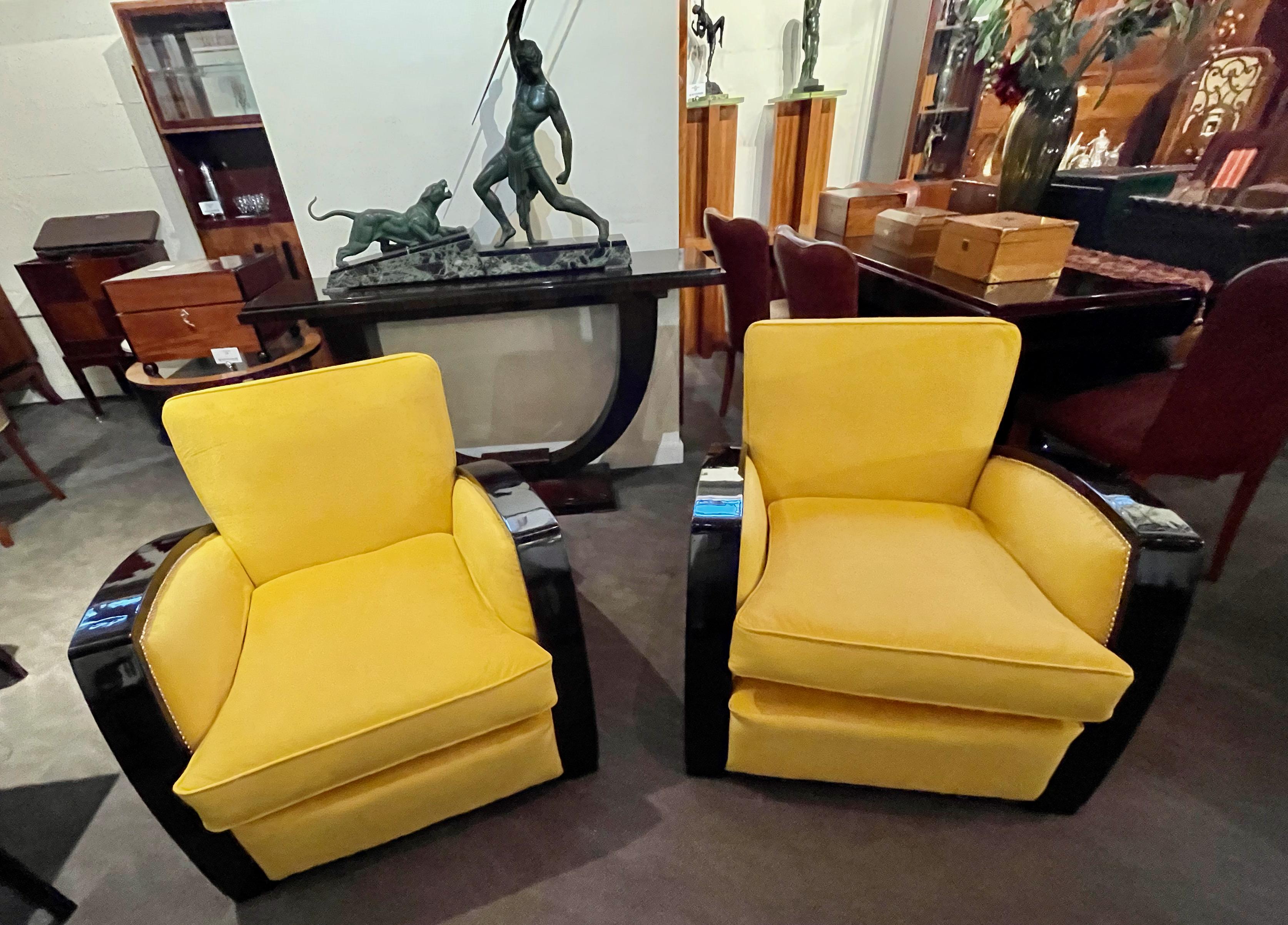 Art Deco Club chairs French style, newly restored in excellent condition ready to deliver. Many nice details including refinished wood, French-style nails, and a soft cotton velvet which would be comfortable and useful in any setting. The