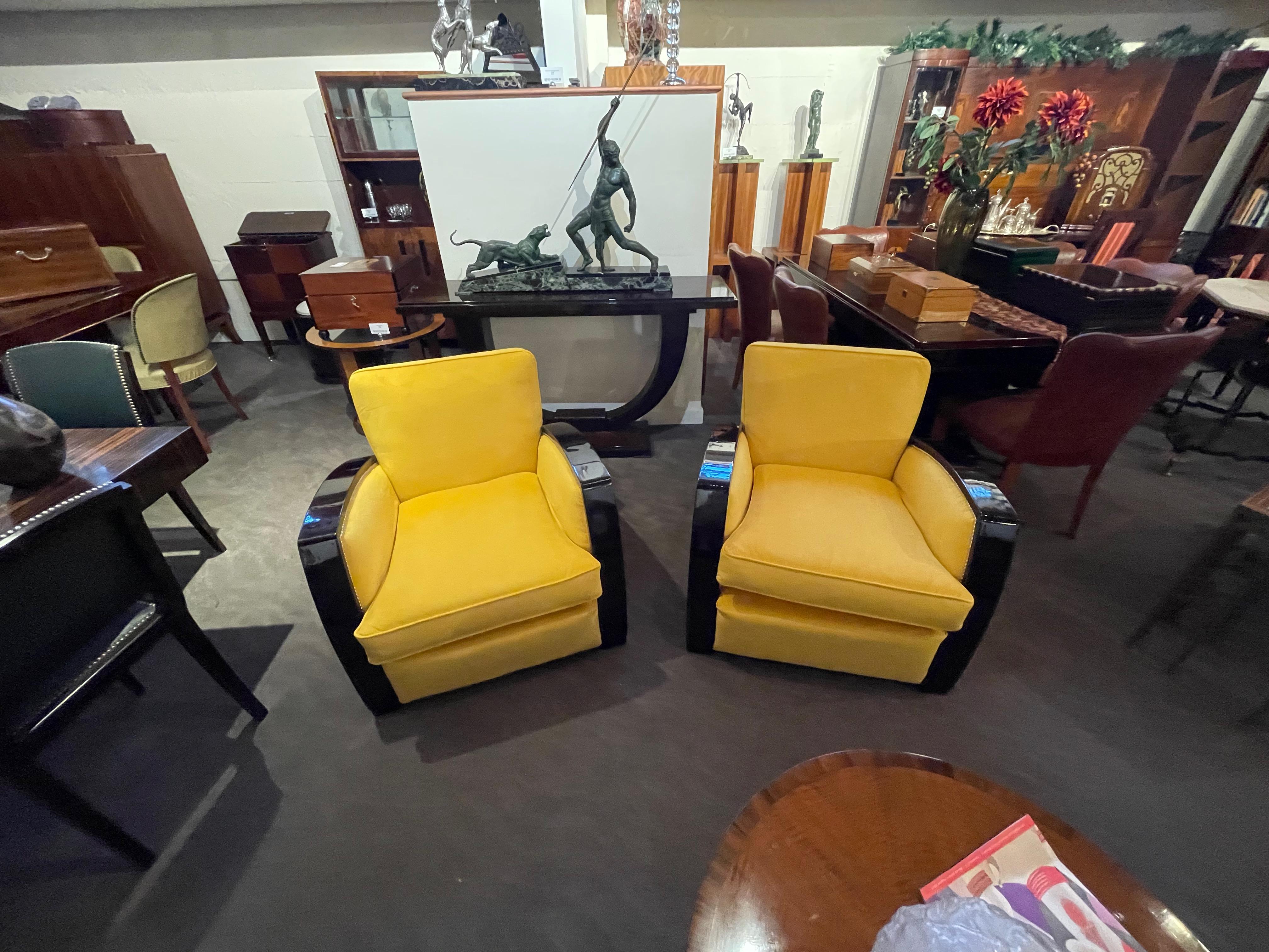 Art Deco Club Chairs French Style In Good Condition In Oakland, CA