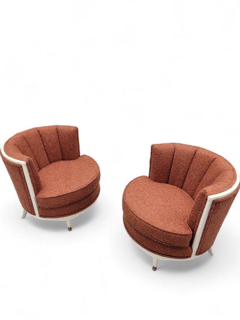Fauteuils club Art Déco nouvellement restaurés et entièrement tapissés en bouclé orange en vente 10