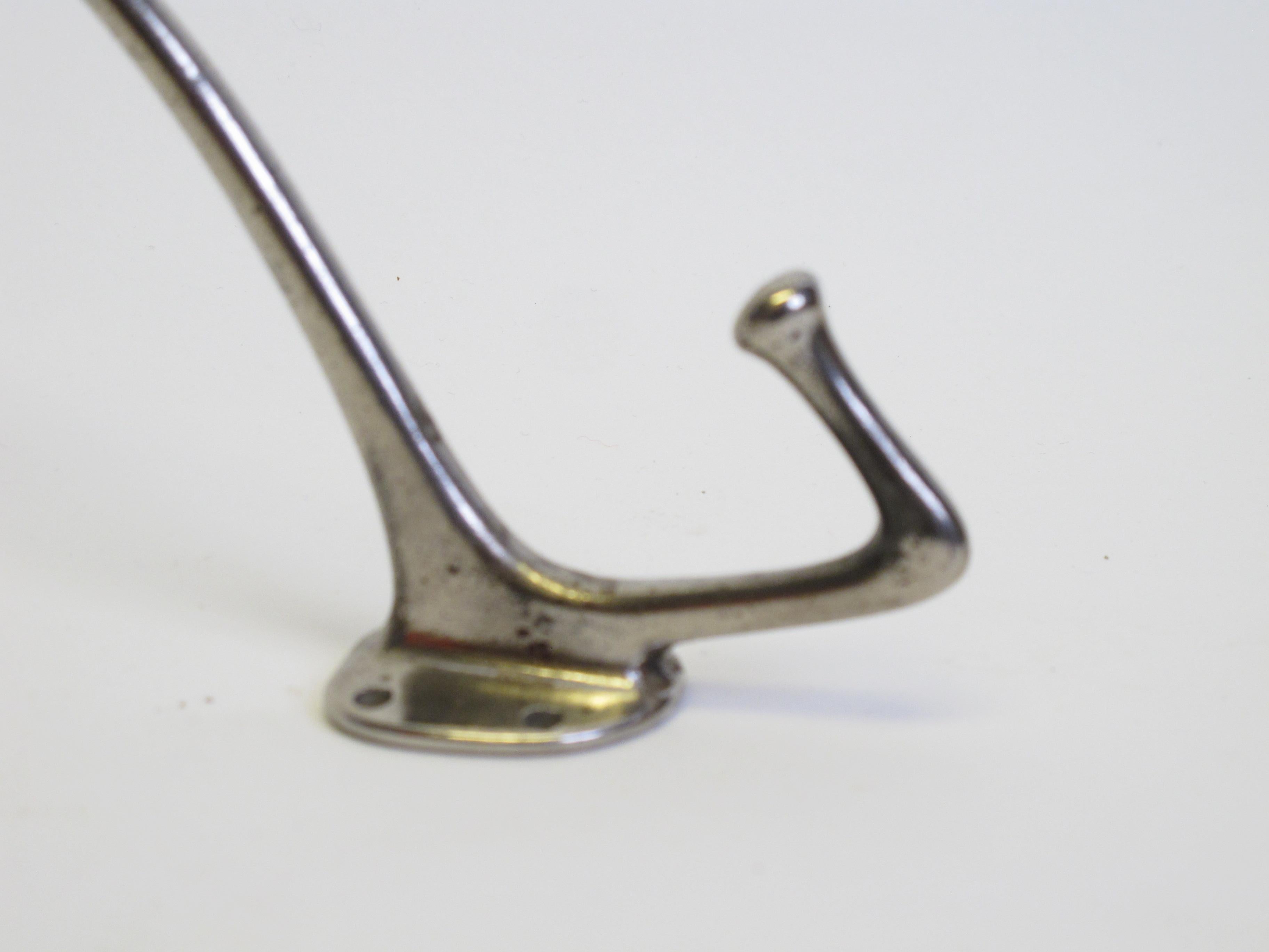 Moulage Patère Art Déco d'Adolf Loos, 1913, pour le Café Capua, Vienne Autriche en vente