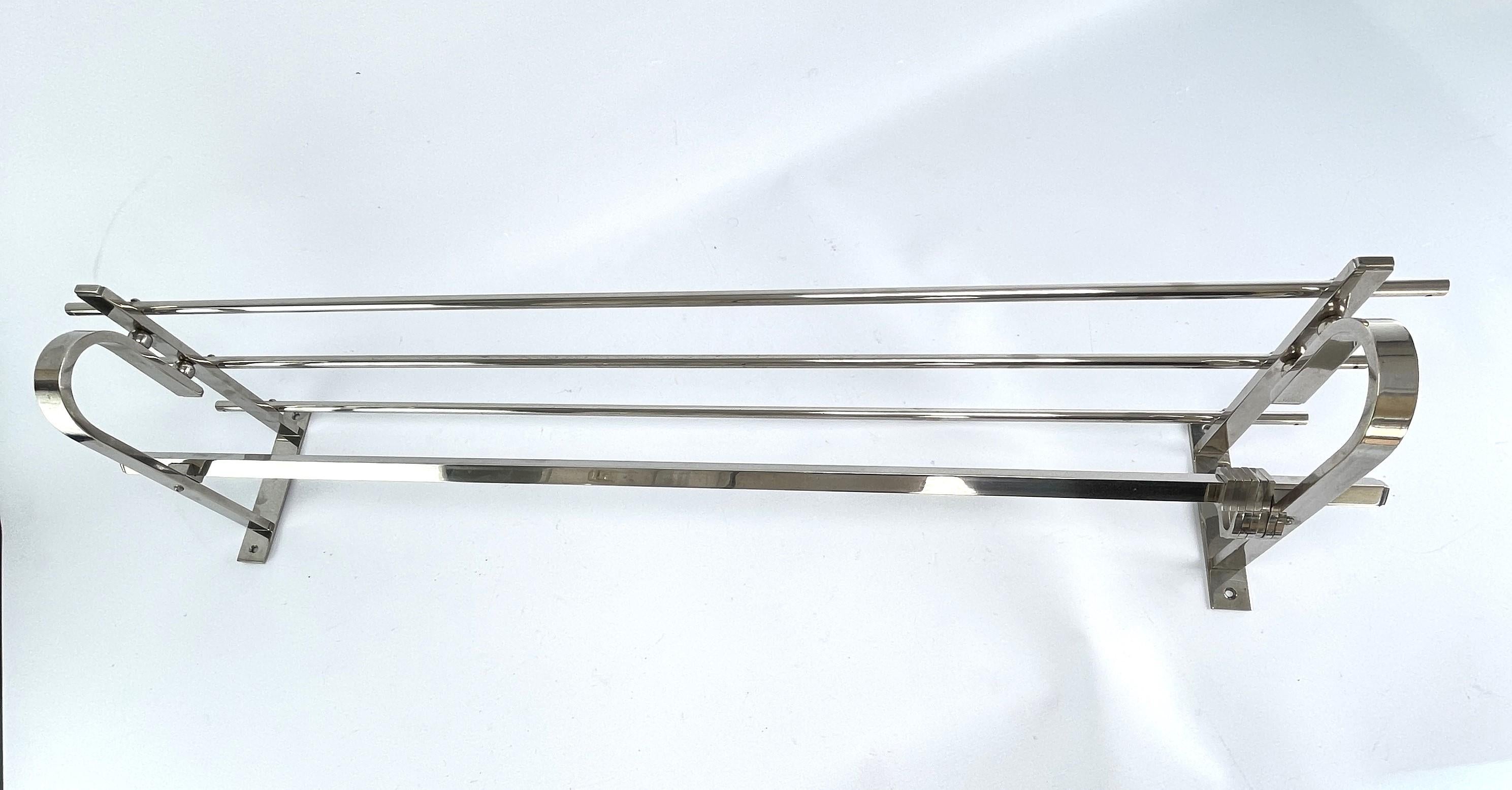 Français Porte-manteaux Art déco Bauhaus moderniste, années 1930 en vente