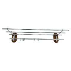 Porte-manteaux Art déco en bois et chromé, années 1930