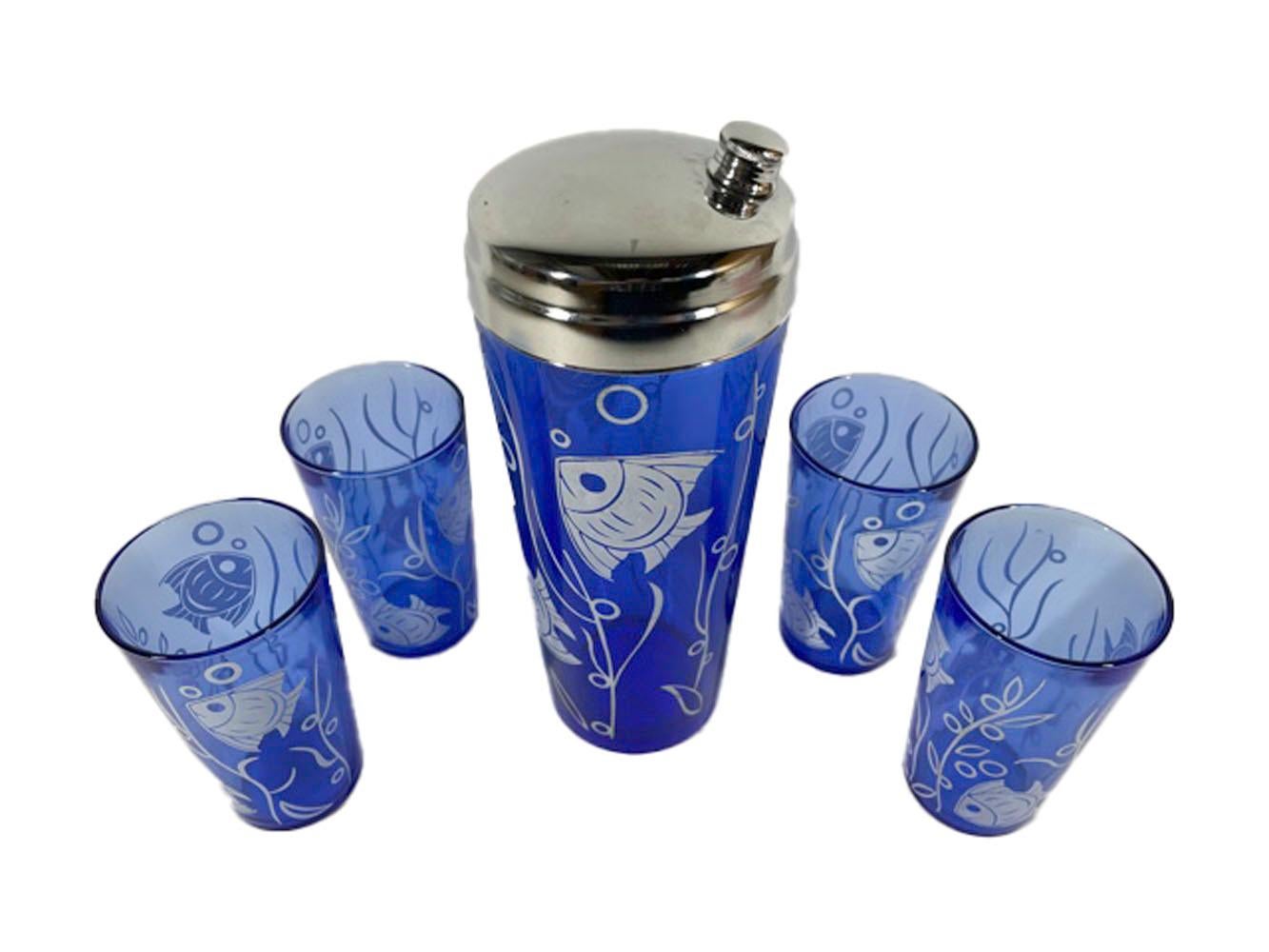 Art Deco Cobalt Cocktail Shaker and Glasses with Tropical Fish by Hazel-Atlas For Sale 2