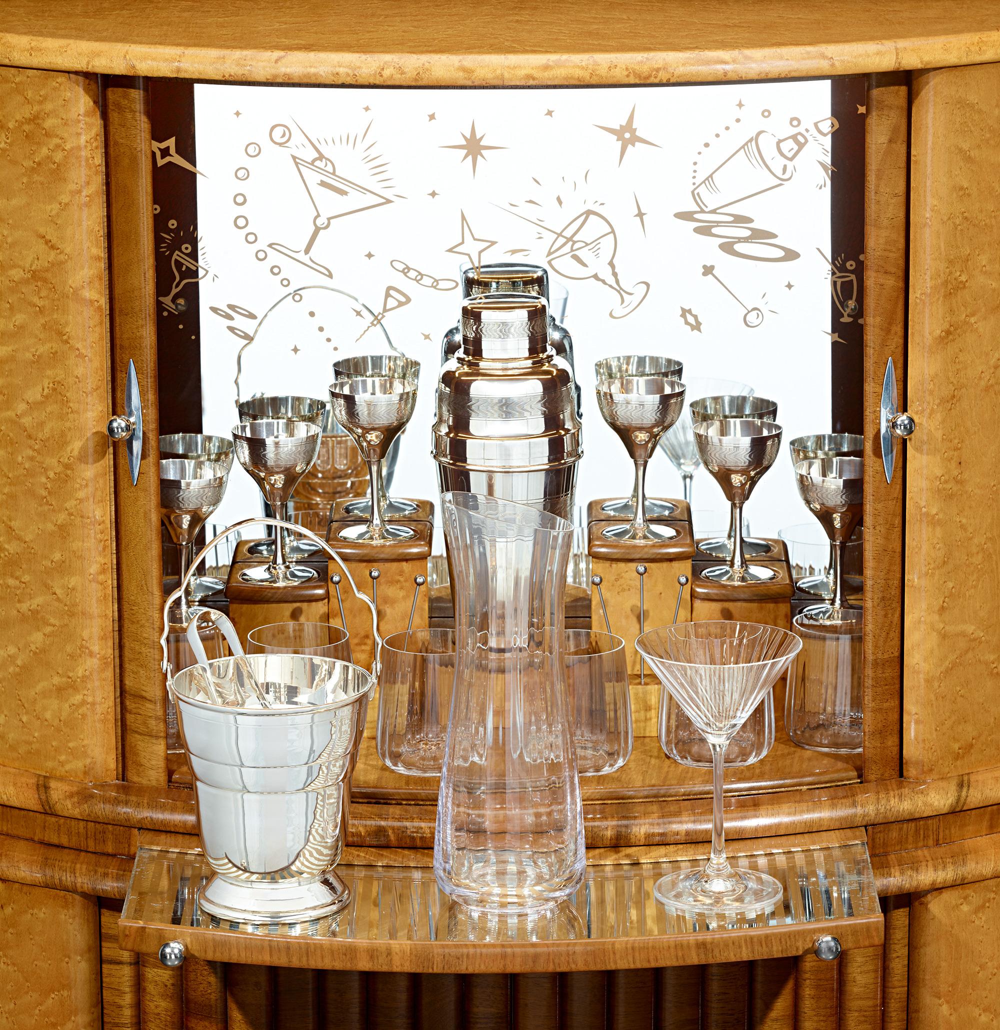 Art Deco Cocktail Cabinet In Excellent Condition In New Orleans, LA