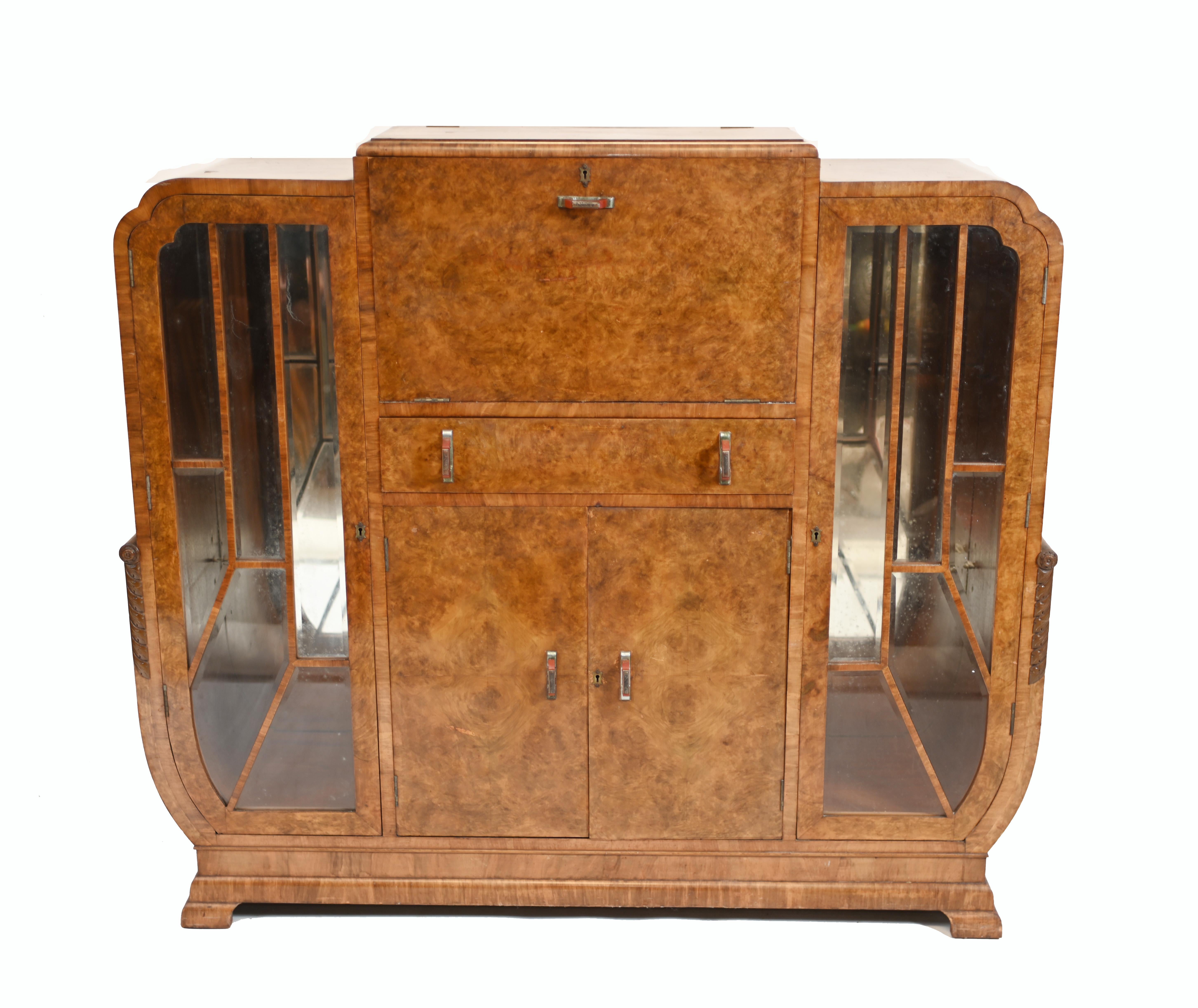 Art Deco Cocktail Cabinet Period 1930s Walnut Chest In Good Condition In Potters Bar, GB