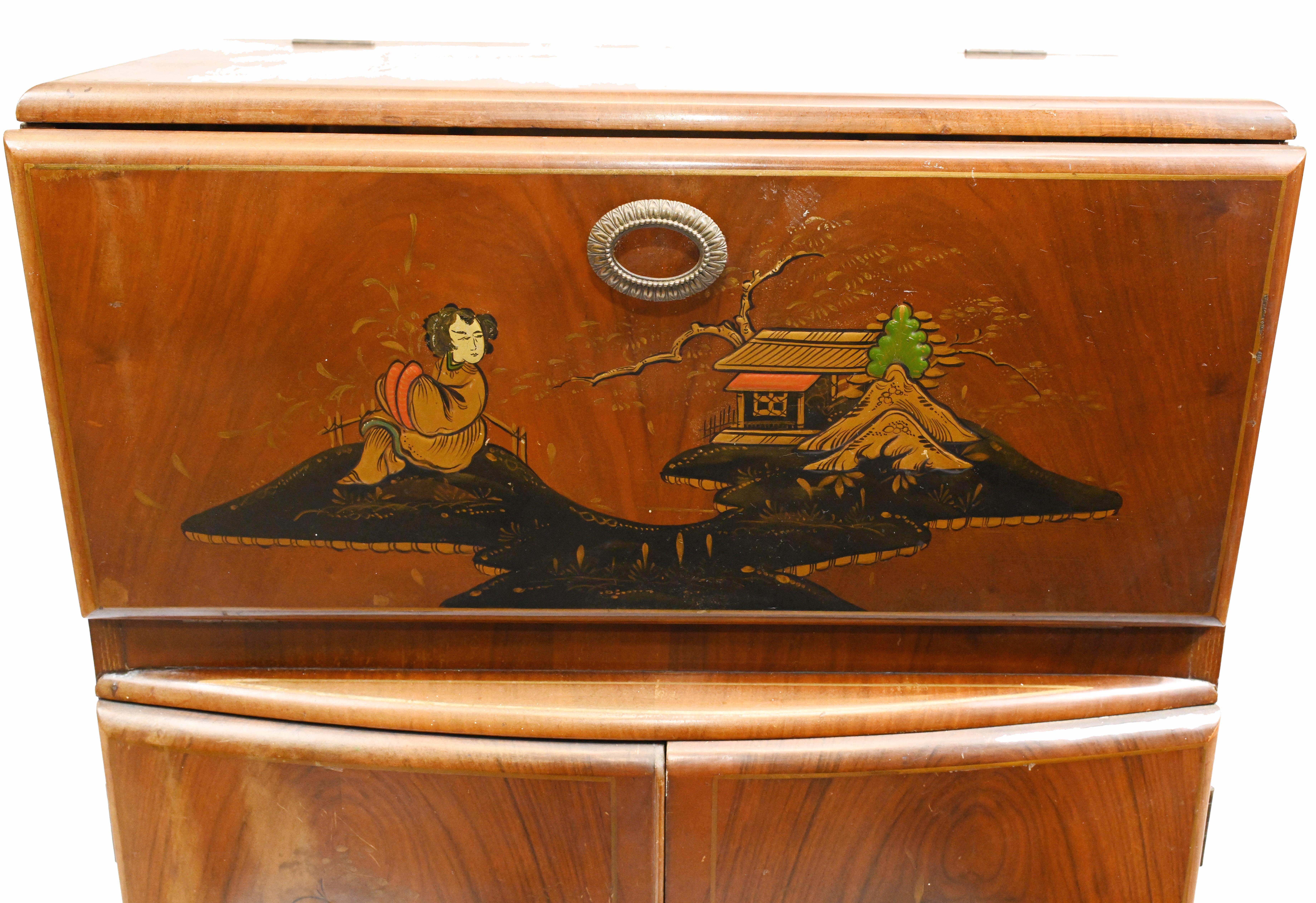 Art Deco Cocktail Cabinet Vintage 1920s Chinoiserie In Good Condition In Potters Bar, GB