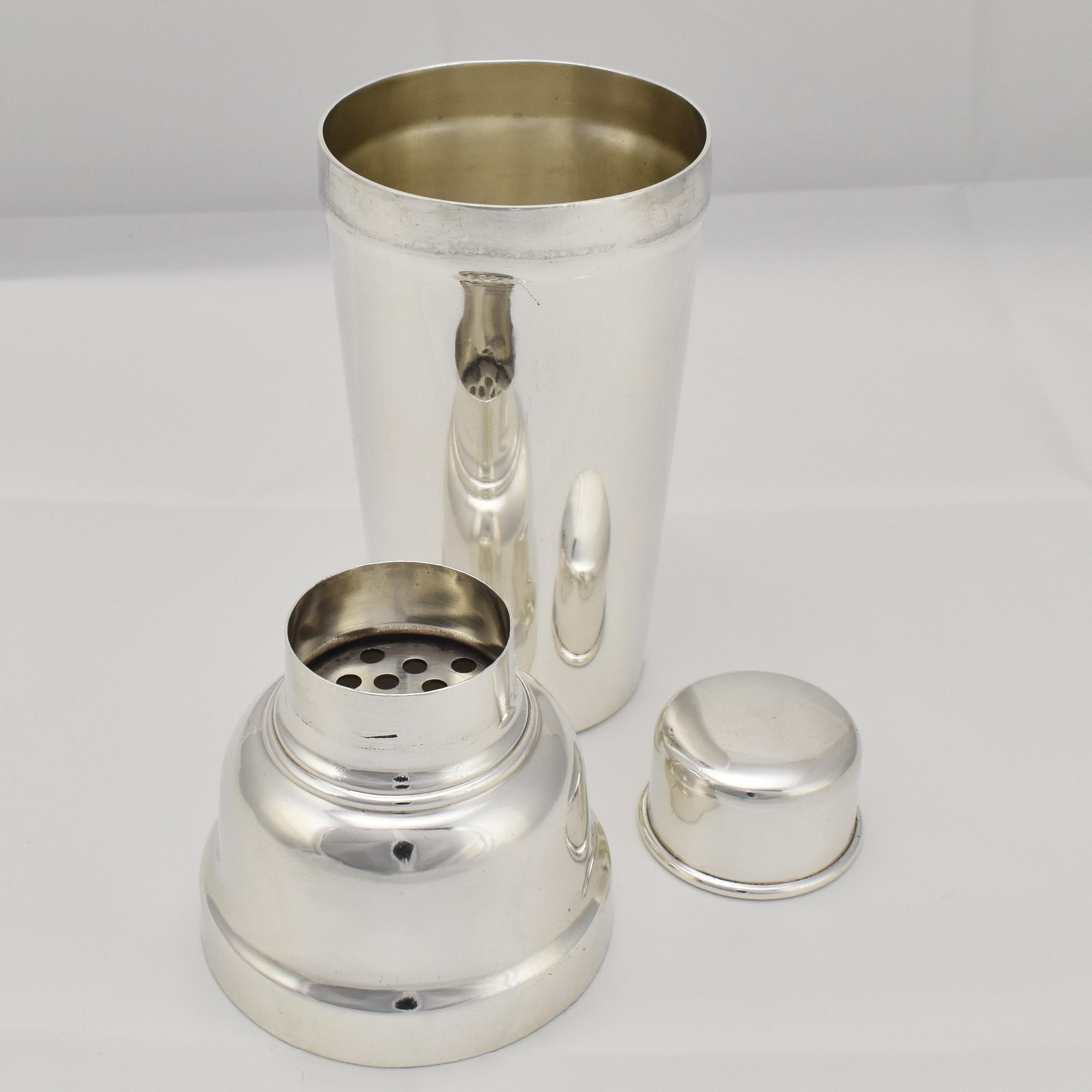 Mid-20th Century Art Deco Cocktail Martini Shaker Silverplate by Christofle Paris For Sale