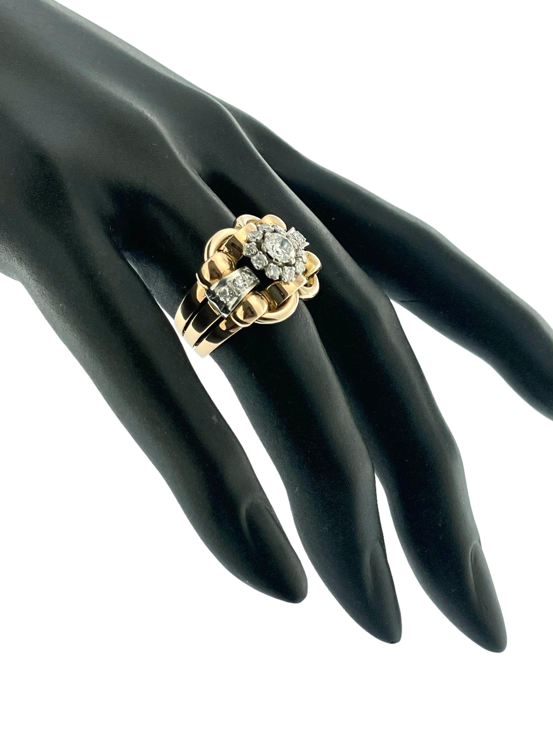 Art Deco Cocktail Ring White and Rose Gold with Diamonds For Sale 3