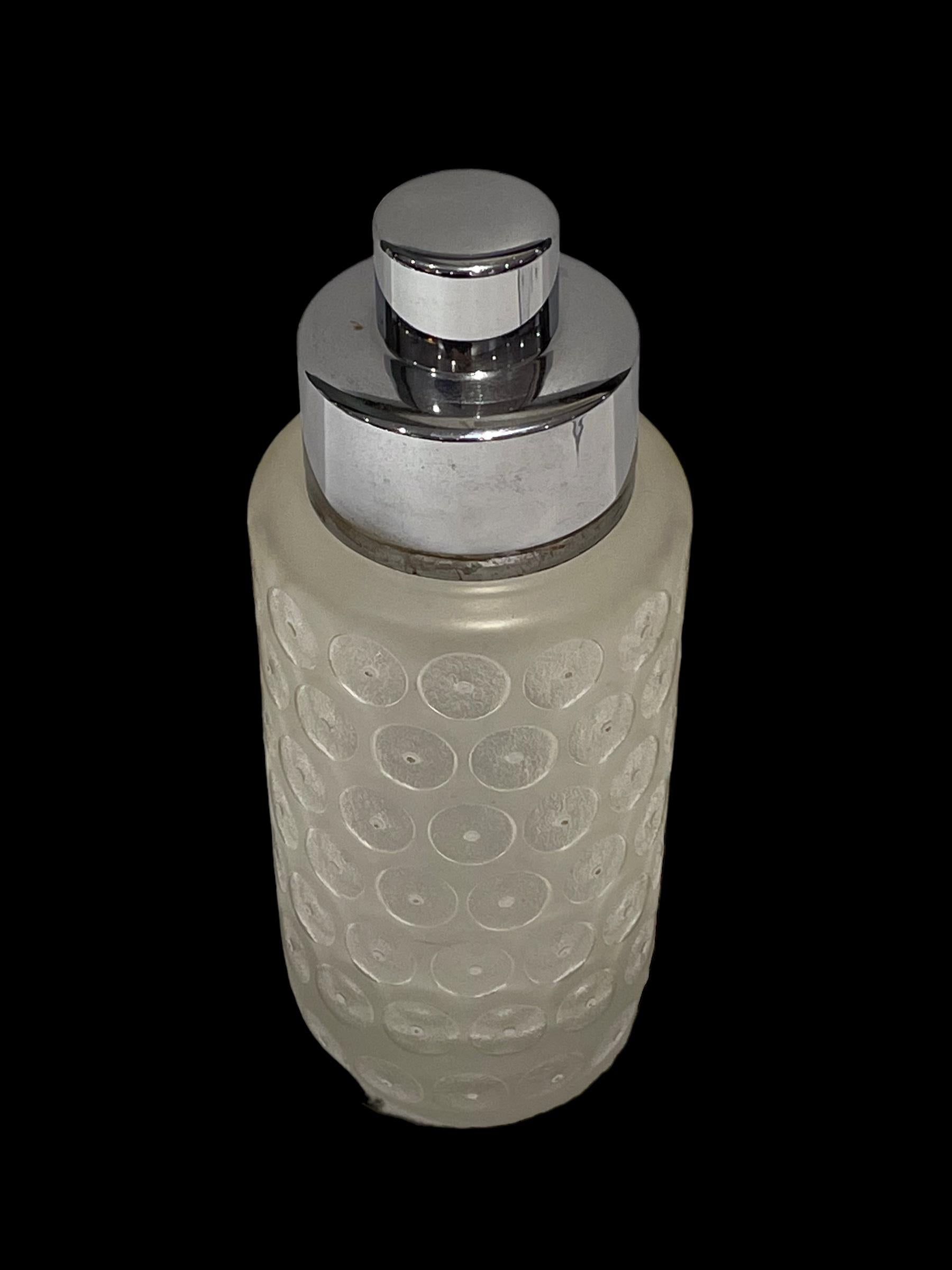 Art Deco Cocktail Shaker by Daum In Good Condition In Lee-On-The-Solent, GB