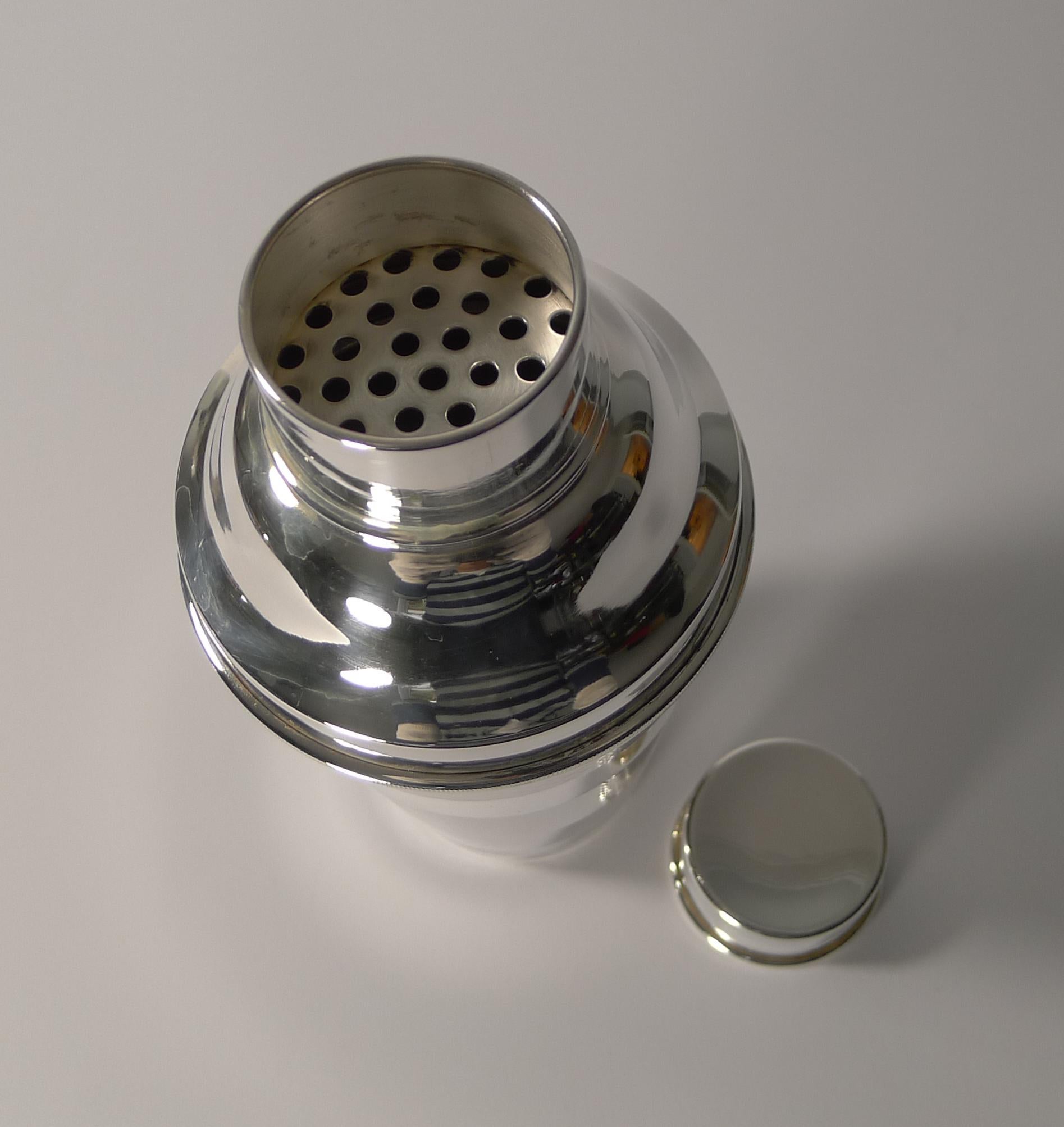 Silver Plate Art Deco Cocktail Shaker, Engine Turned Decoration, circa 1930