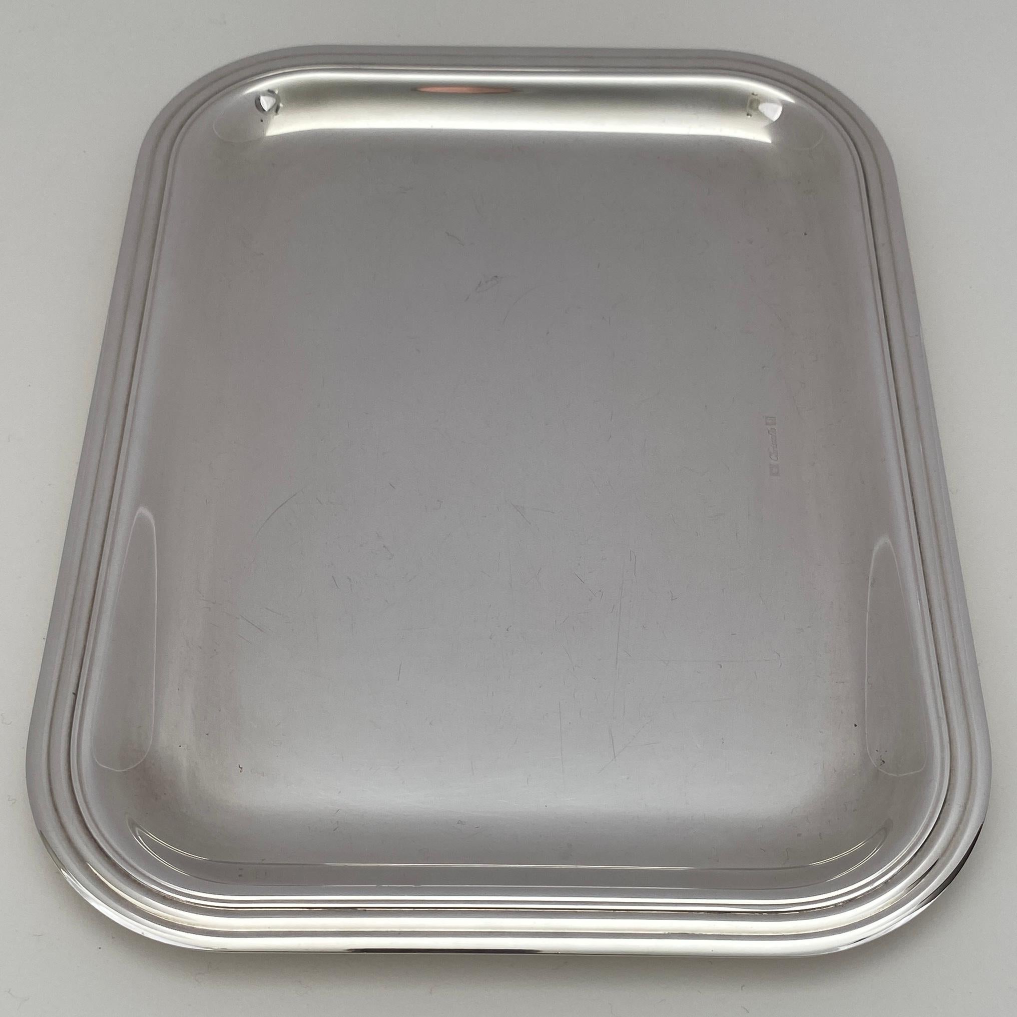 Christofle Hors d'oeuvre Tray Finished with Brilliant Silver plate.
Presentation Tray. 

Depth 14 in. x Width 11 in. x Height 0.38 in.
