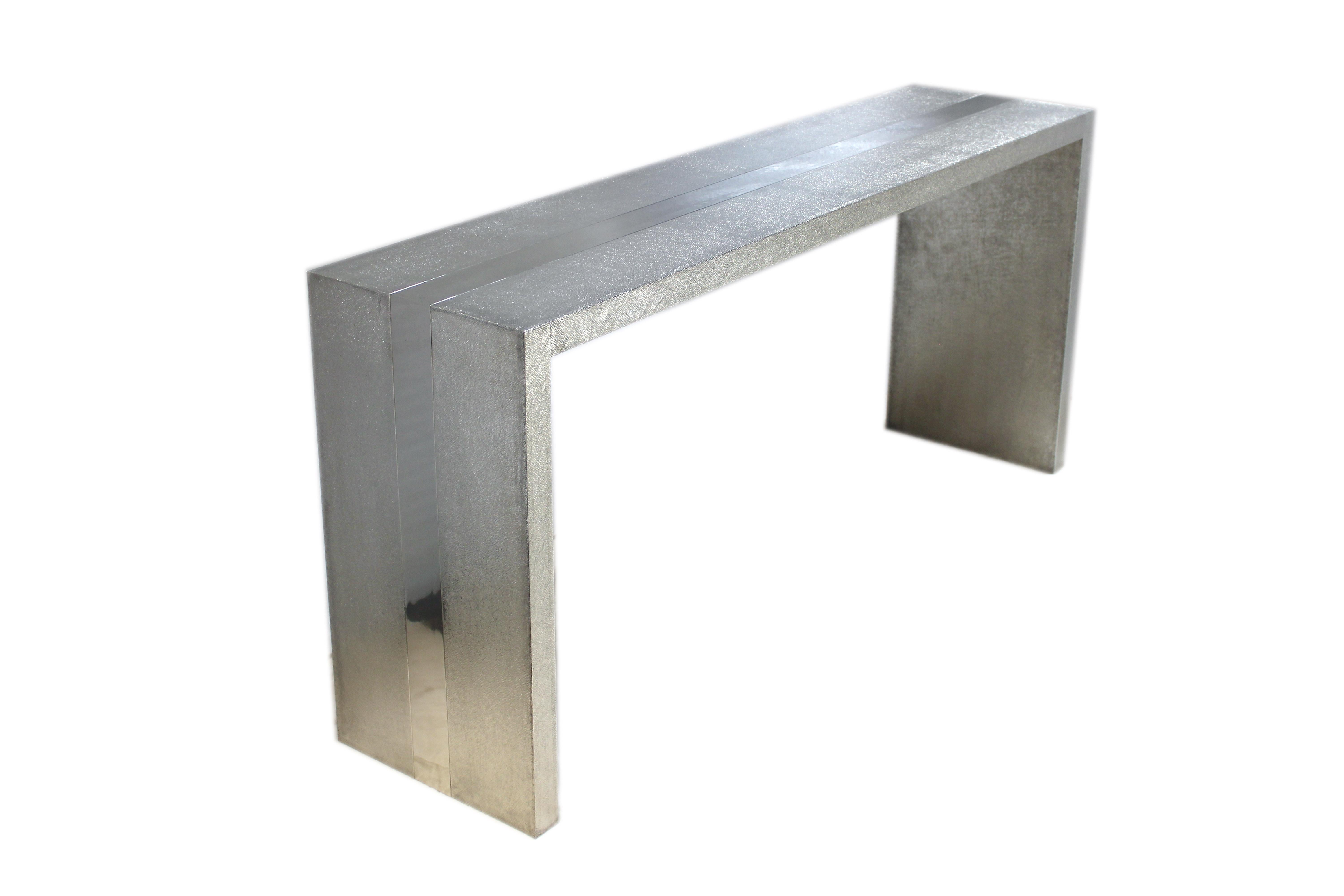 Art Deco Coffee and Cocktail Tables Rectangular Console in Smooth White Bronze  For Sale 9