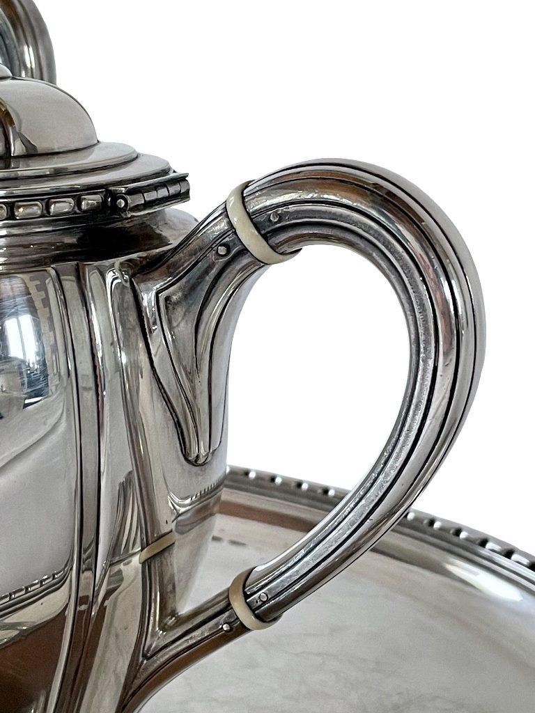 Mid-20th Century Art Deco coffee and tea service For Sale
