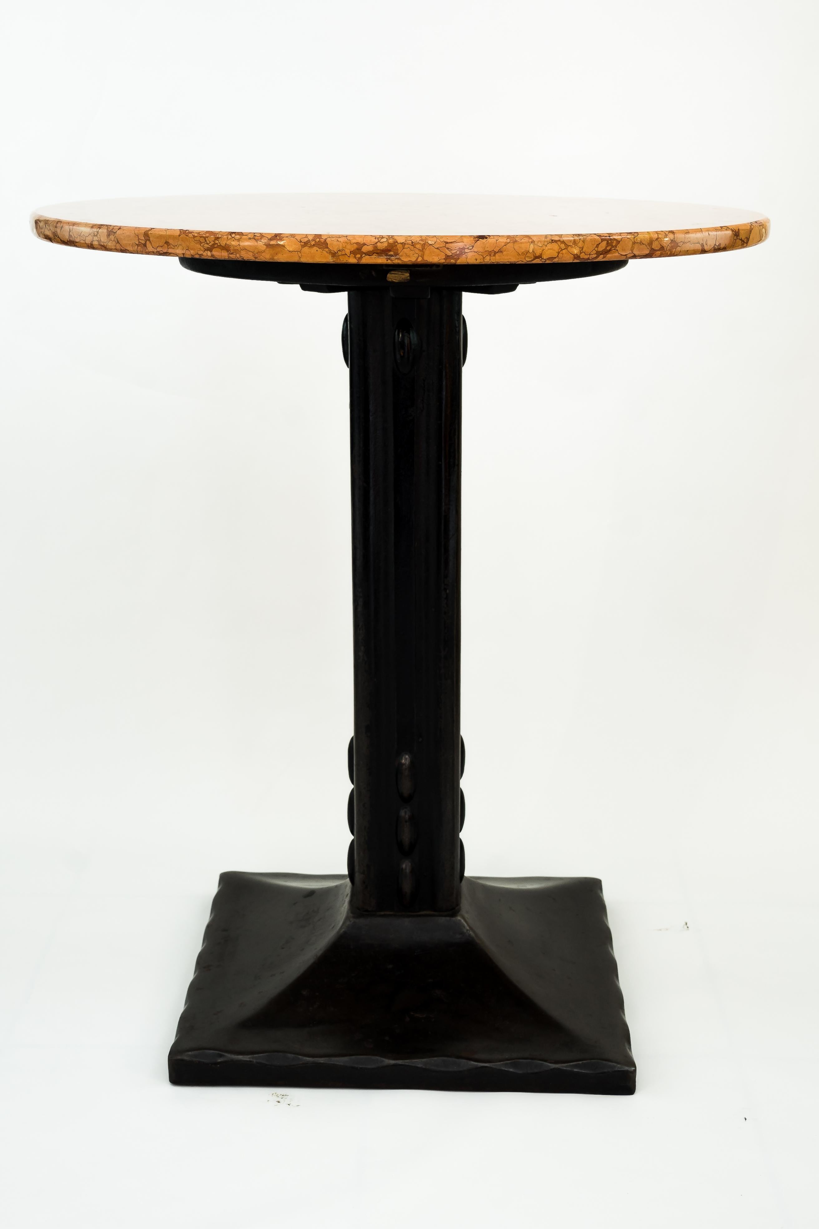 Art Deco Coffee House Table Attr. to Josef Hoffmann In Good Condition For Sale In Wien, AT