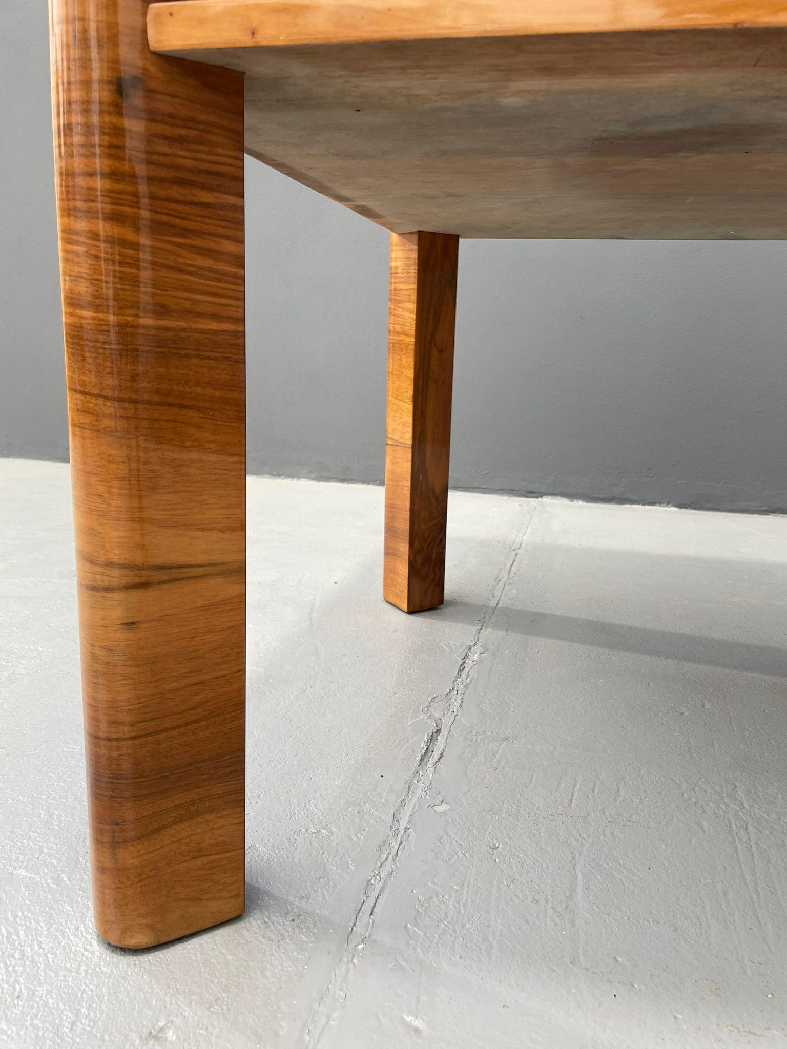 Art Deco Coffee Table by Thonet, Czechoslovakia, 1930s For Sale 6