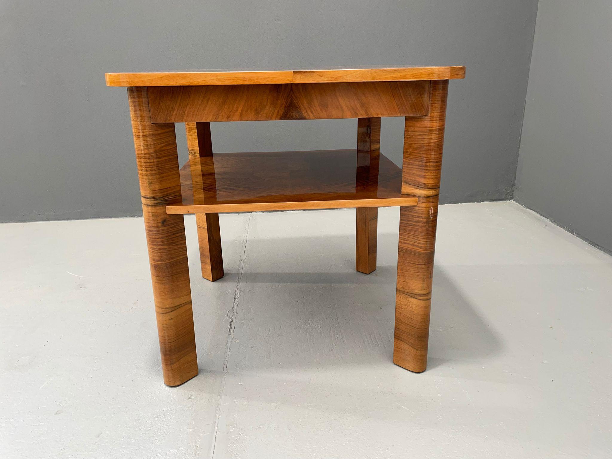 Art Deco Coffee Table by Thonet, Czechoslovakia, 1930s In Good Condition For Sale In Prague 8, CZ