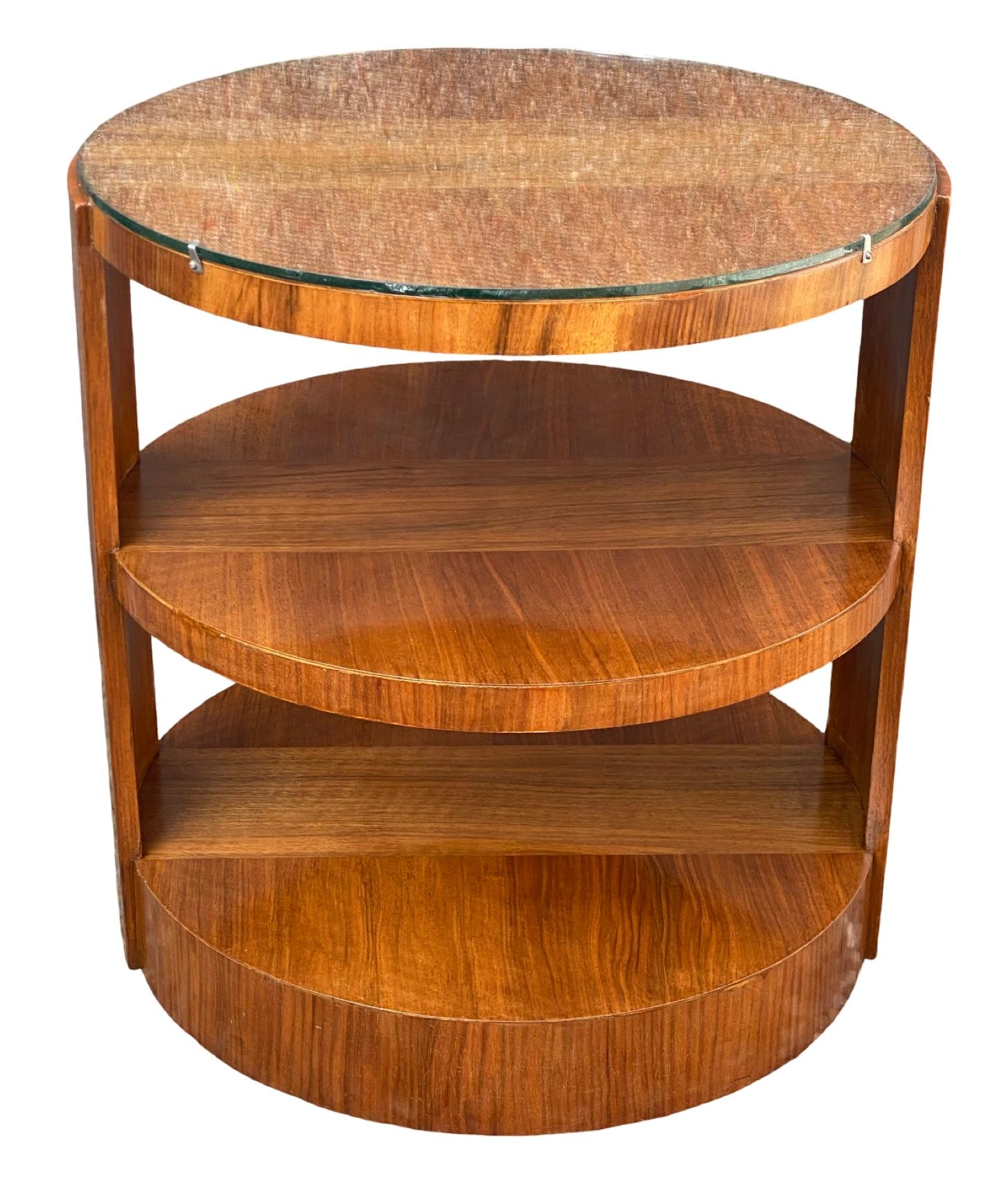 Walnut Art Deco coffee table For Sale