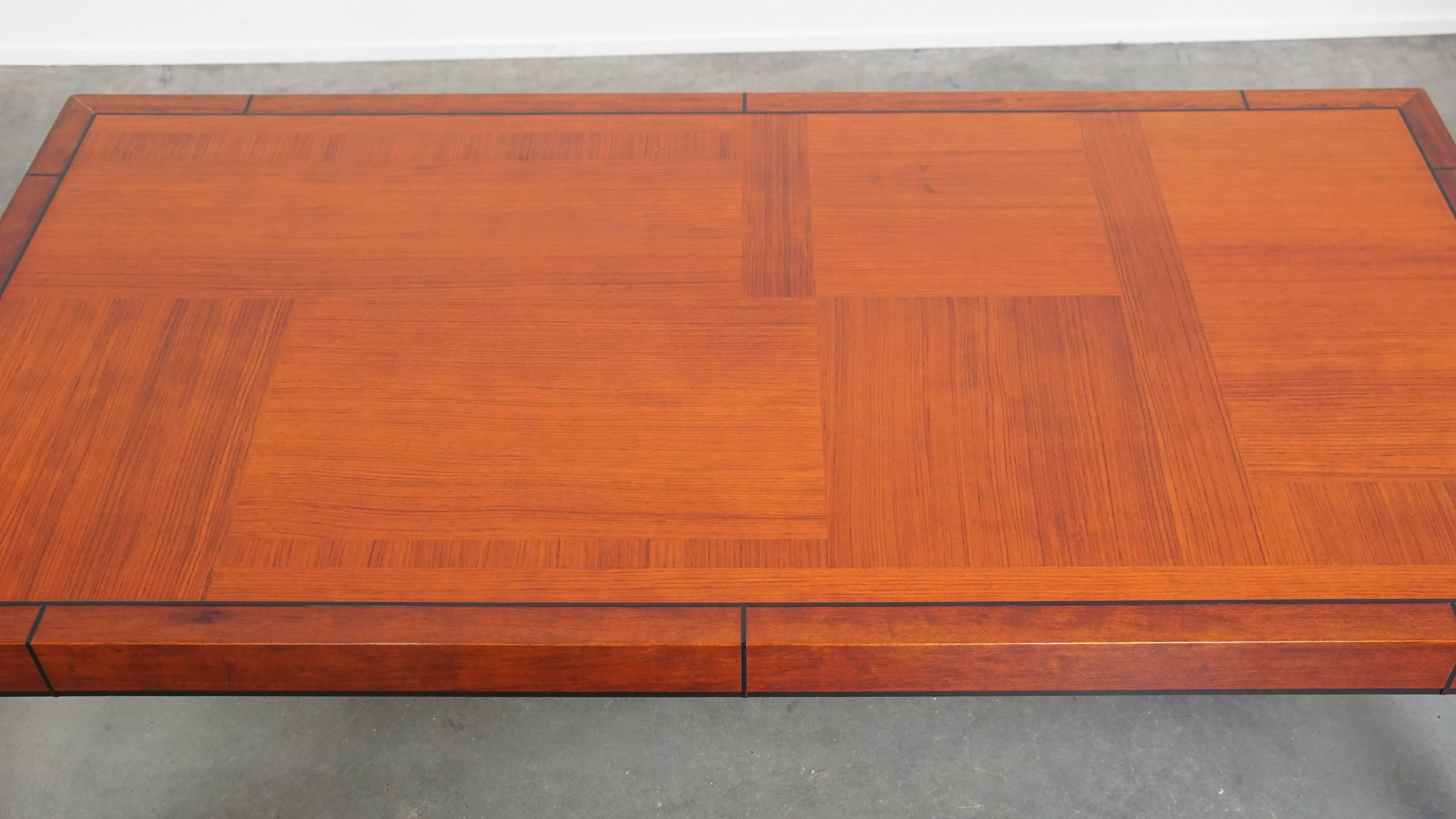 Art Deco Couchtisch (21. Jahrhundert und zeitgenössisch) im Angebot