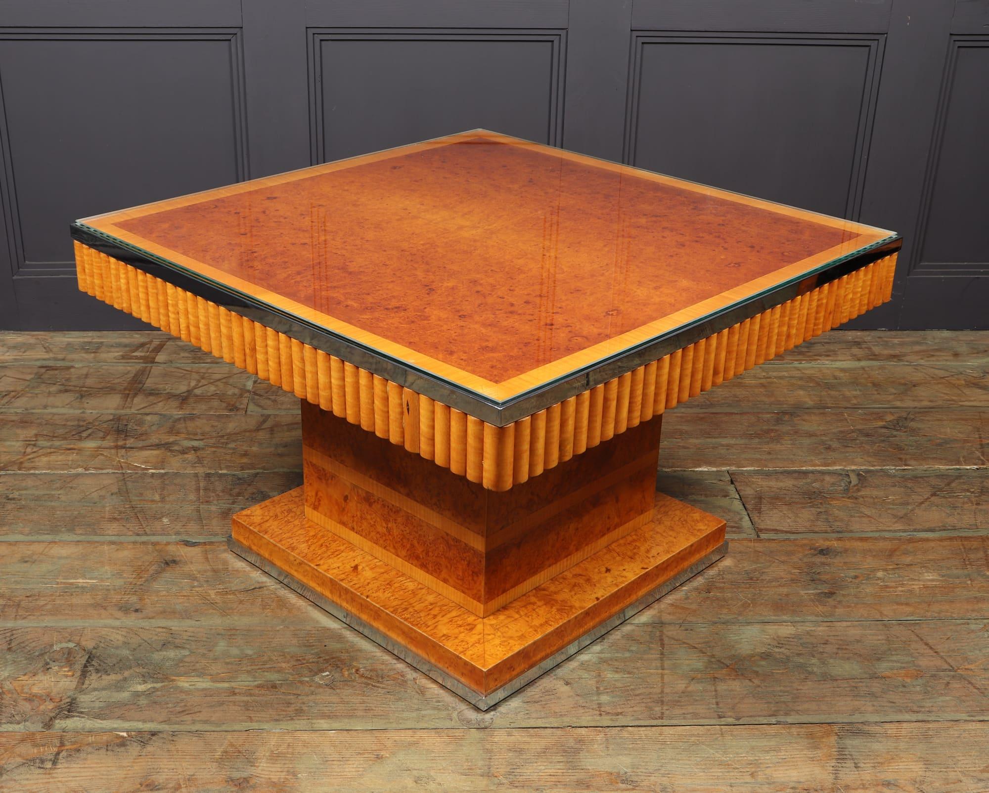 Art Deco Coffee Table in Amboyna and Sycamore 1